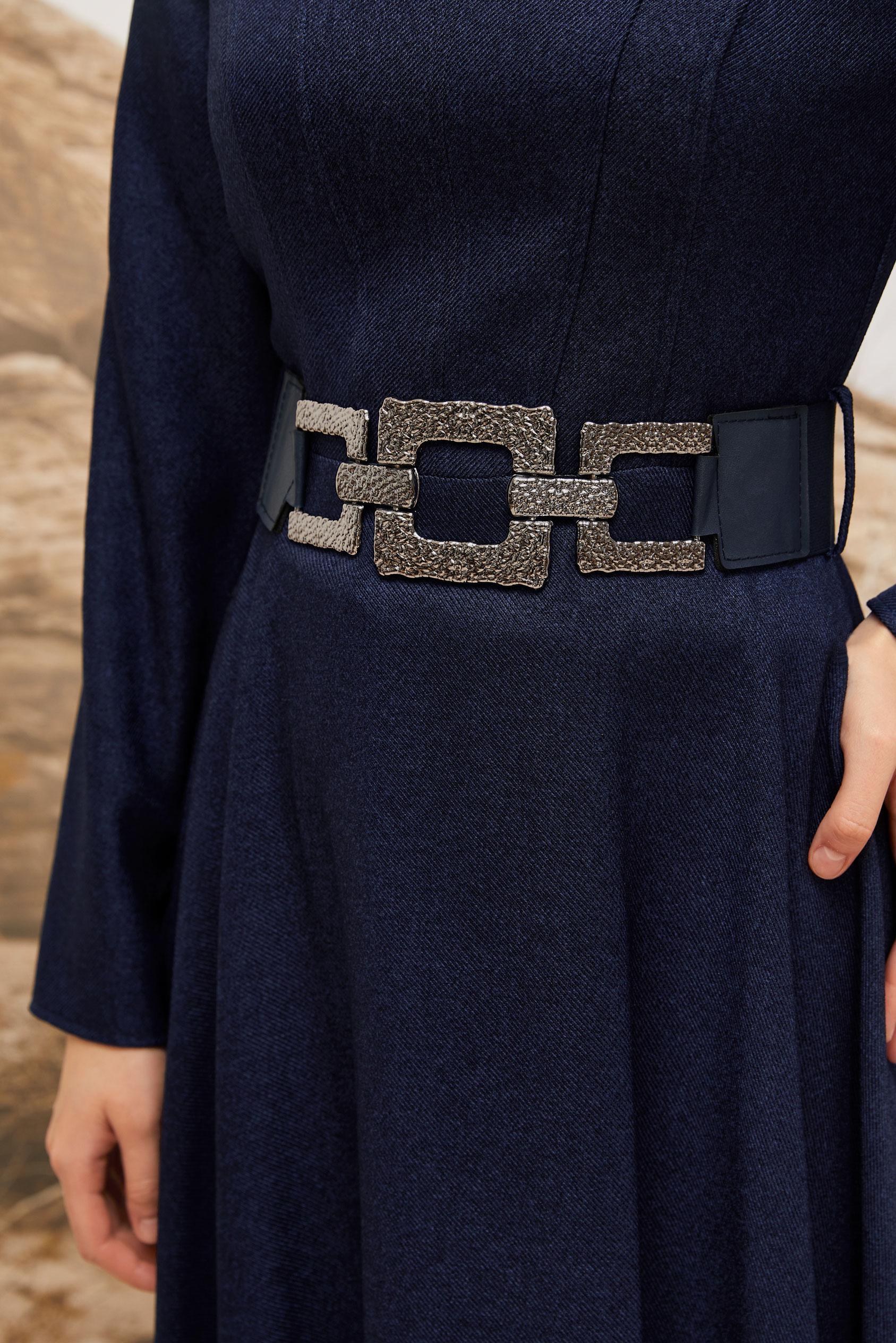 Tesettür giyim LACİVERT KEMER DETAYLI ELBİSE 45970