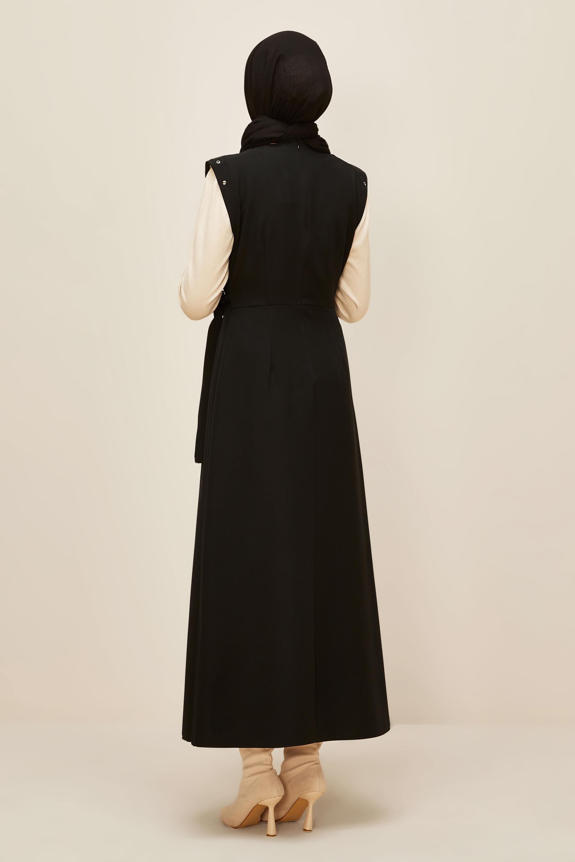 Tesettür giyim SİYAH DÜĞMELİ JİLE ELBİSE 46017