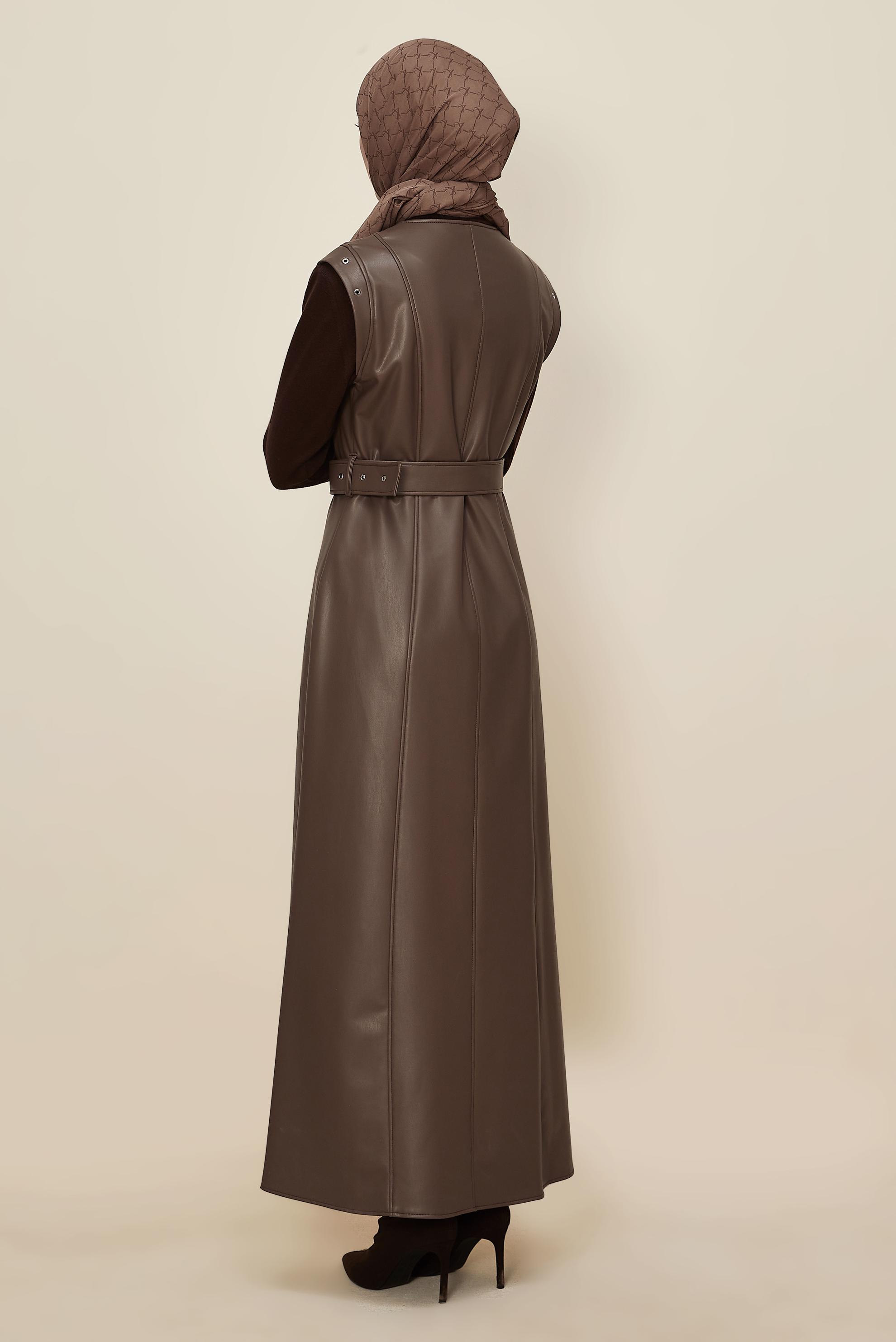 Tesettür giyim KAHVE KEMERLİ SUNİ DERİ JİLE ELBİSE 46083