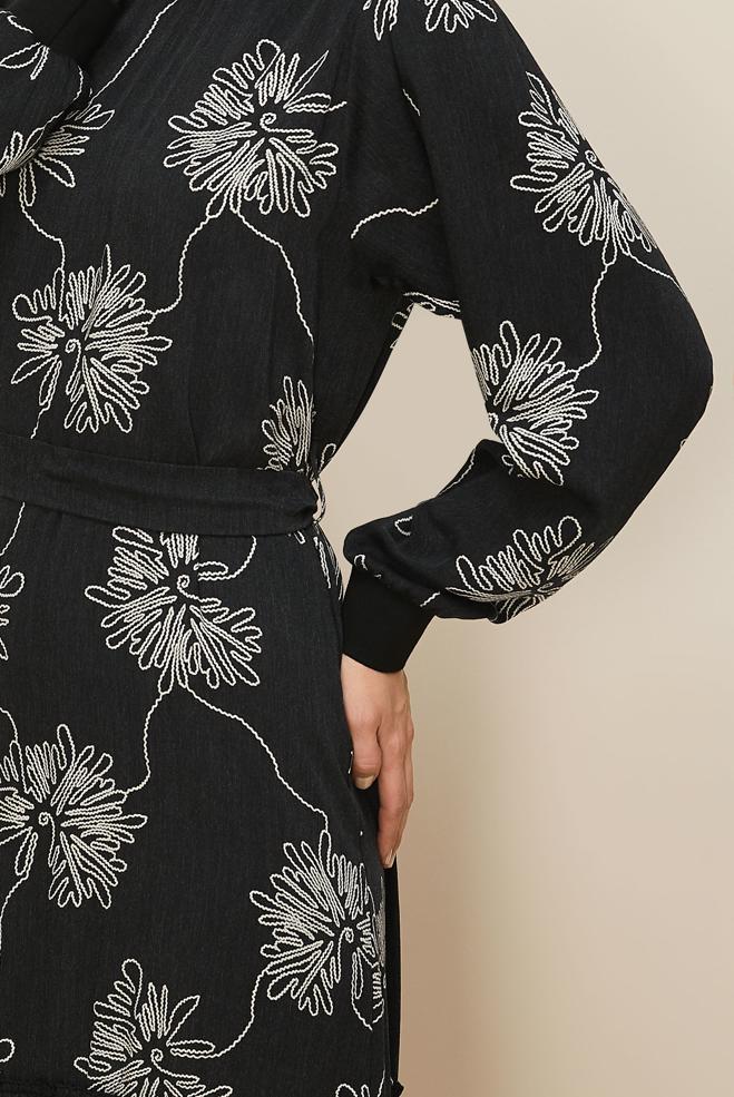 Hijab clothing BLACK 46100 1876 DES.ELBİSE 38-46 - ALVİNA