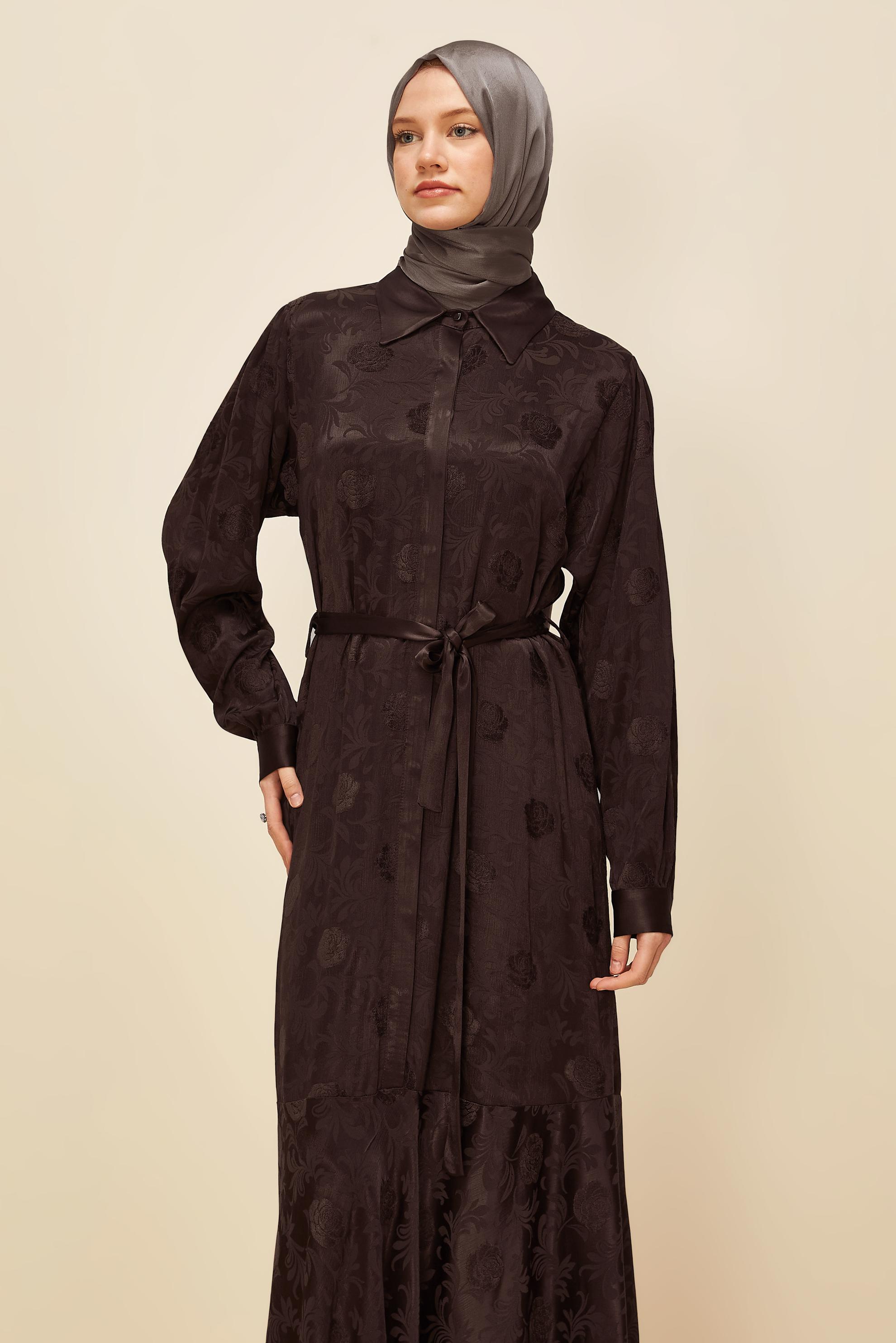 Tesettür giyim KAHVE KUŞAKLI JAKAR ELBİSE 46106
