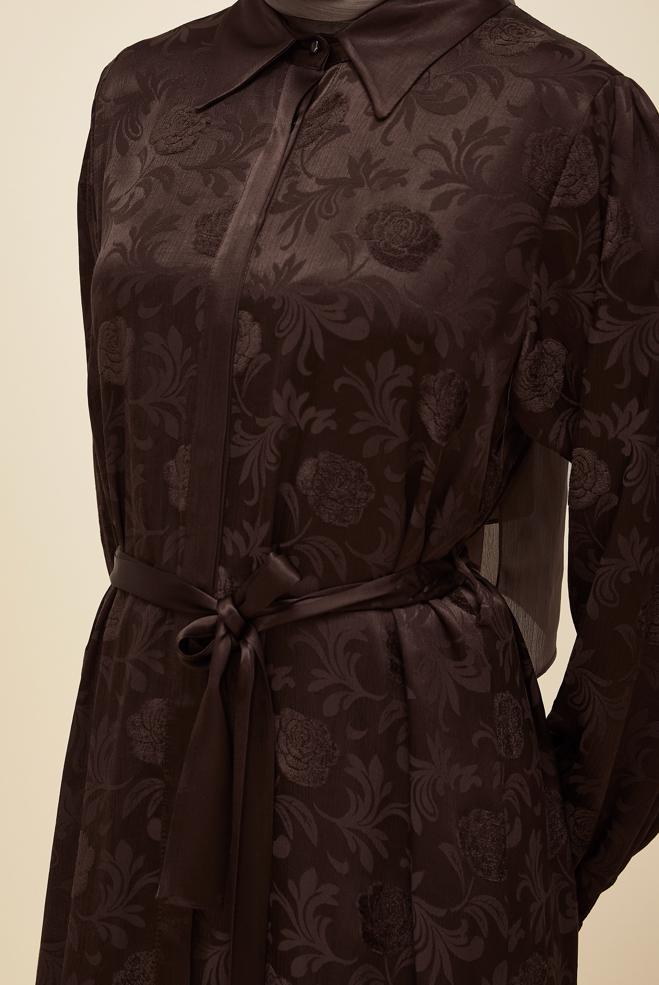 Vêtements hijab BRUN ROBE JACQUARD CEINTURÉE 46106 - ALVİNA