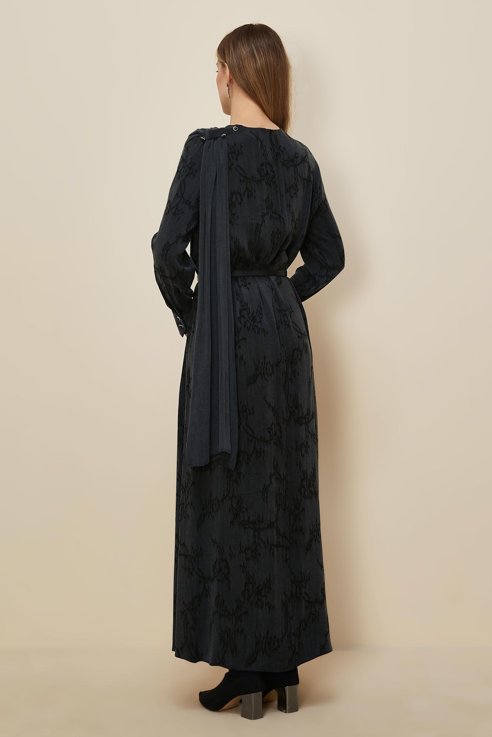 Hijab clothing BLACK SHAWL DETAILED DRESS 46112