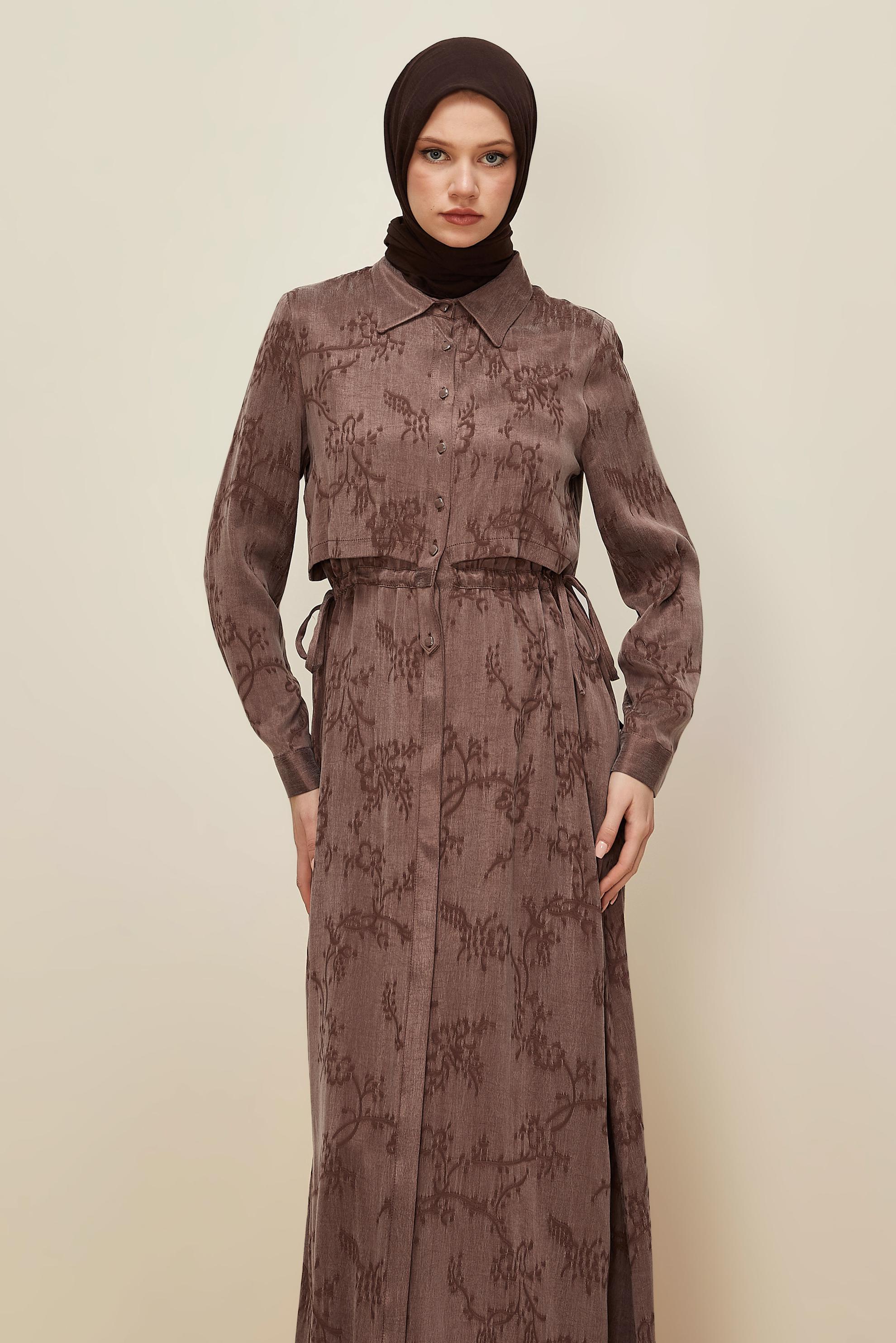 Tesettür giyim PEMBE BELDEN BAĞCIKLI ELBİSE 46121