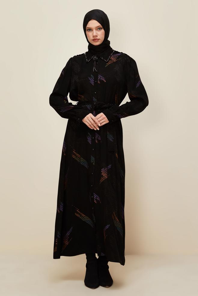 Hijab clothing BLACK JACQUARD DRESS WITH BROOCH DETAIL 46123 - ALVİNA