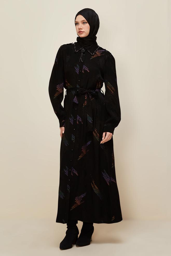 Hijab clothing BLACK JACQUARD DRESS WITH BROOCH DETAIL 46123 - ALVİNA