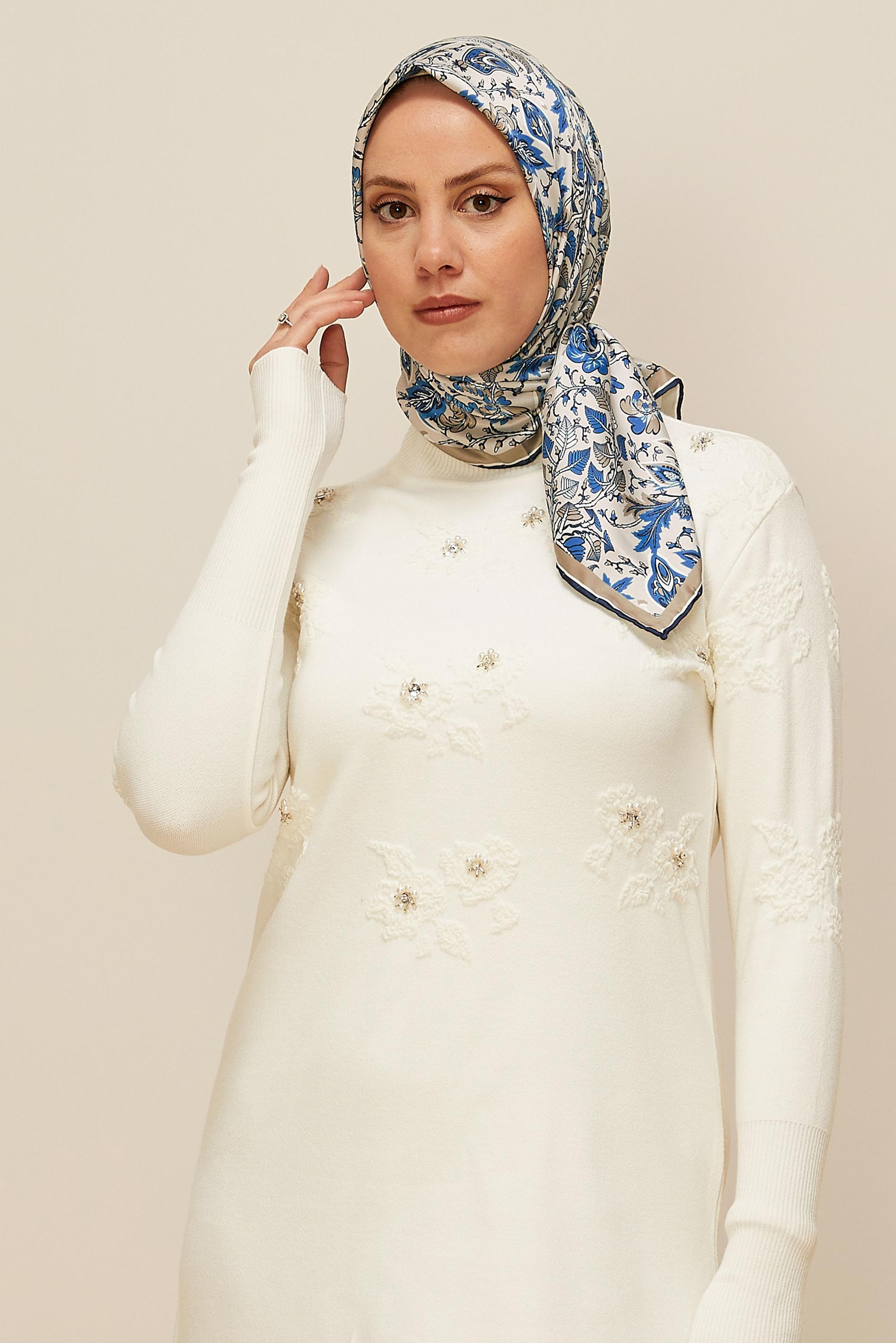 Vêtements hijab BLEU MARINE ÉCHARPE À MOTIFS ALVINA 10609