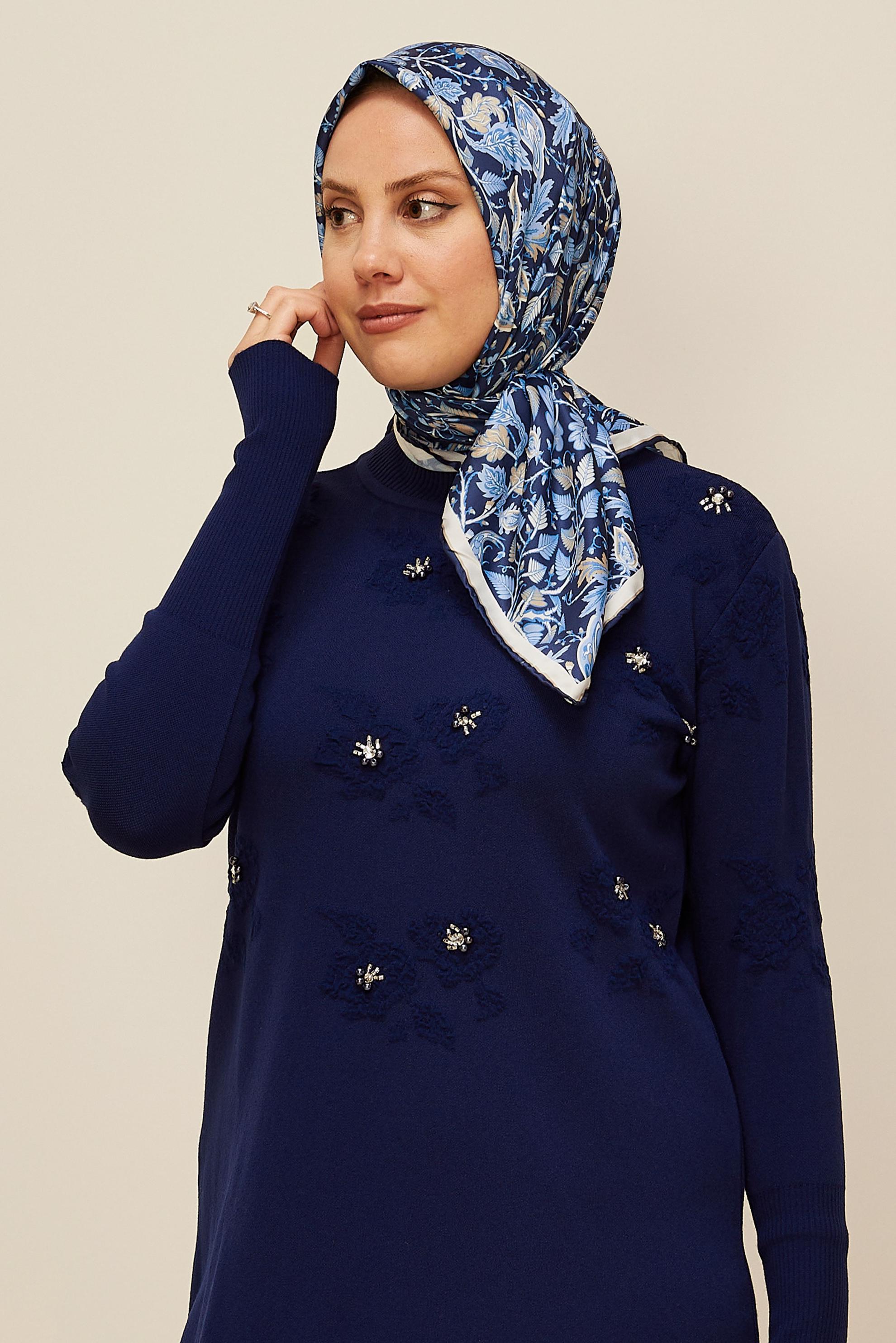 Hijab clothing NAVY BLUE ALVINA PATTERNED SCARF 10609