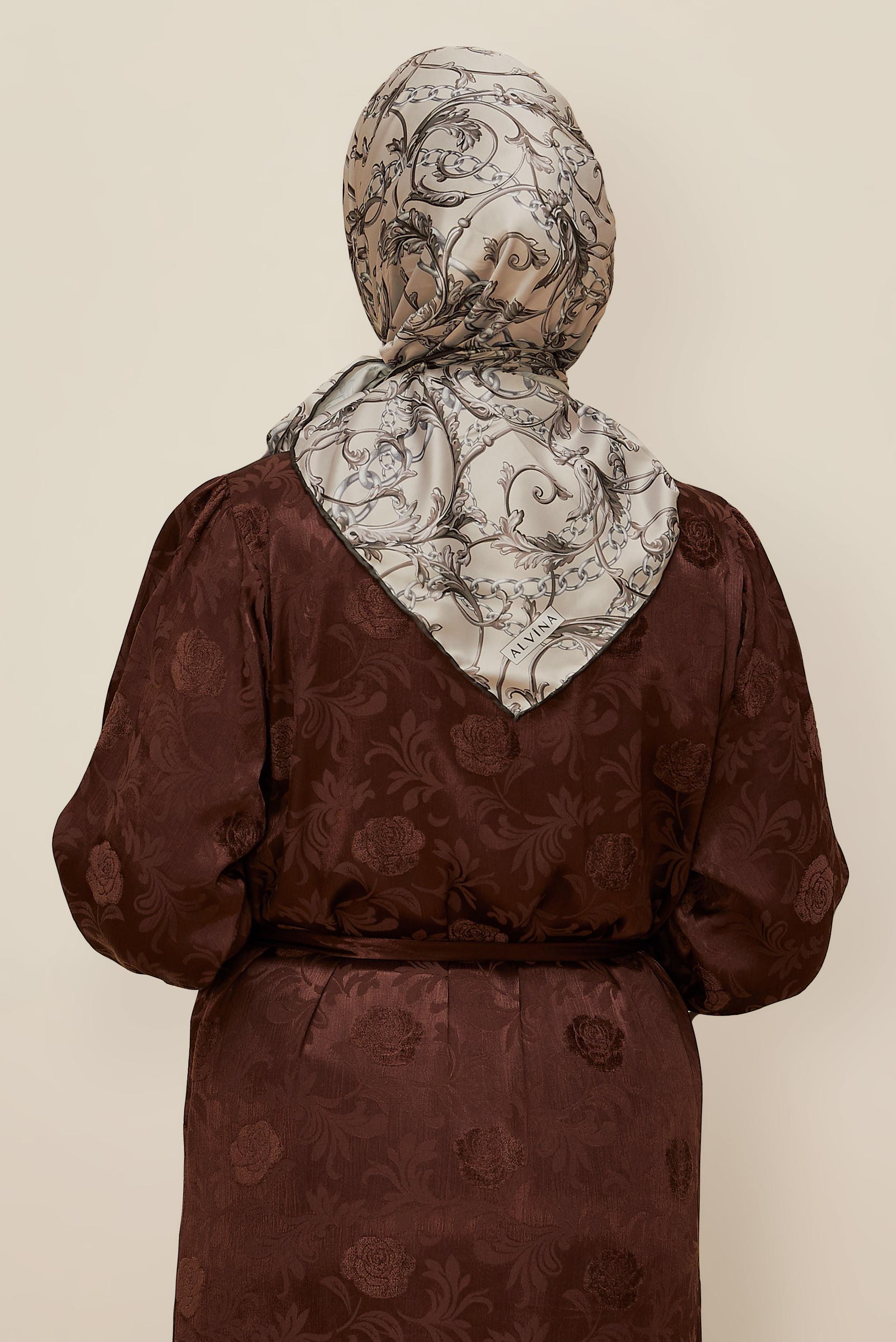 Tesettür giyim VİZON ALVİNA DESENLİ EŞARP 10874