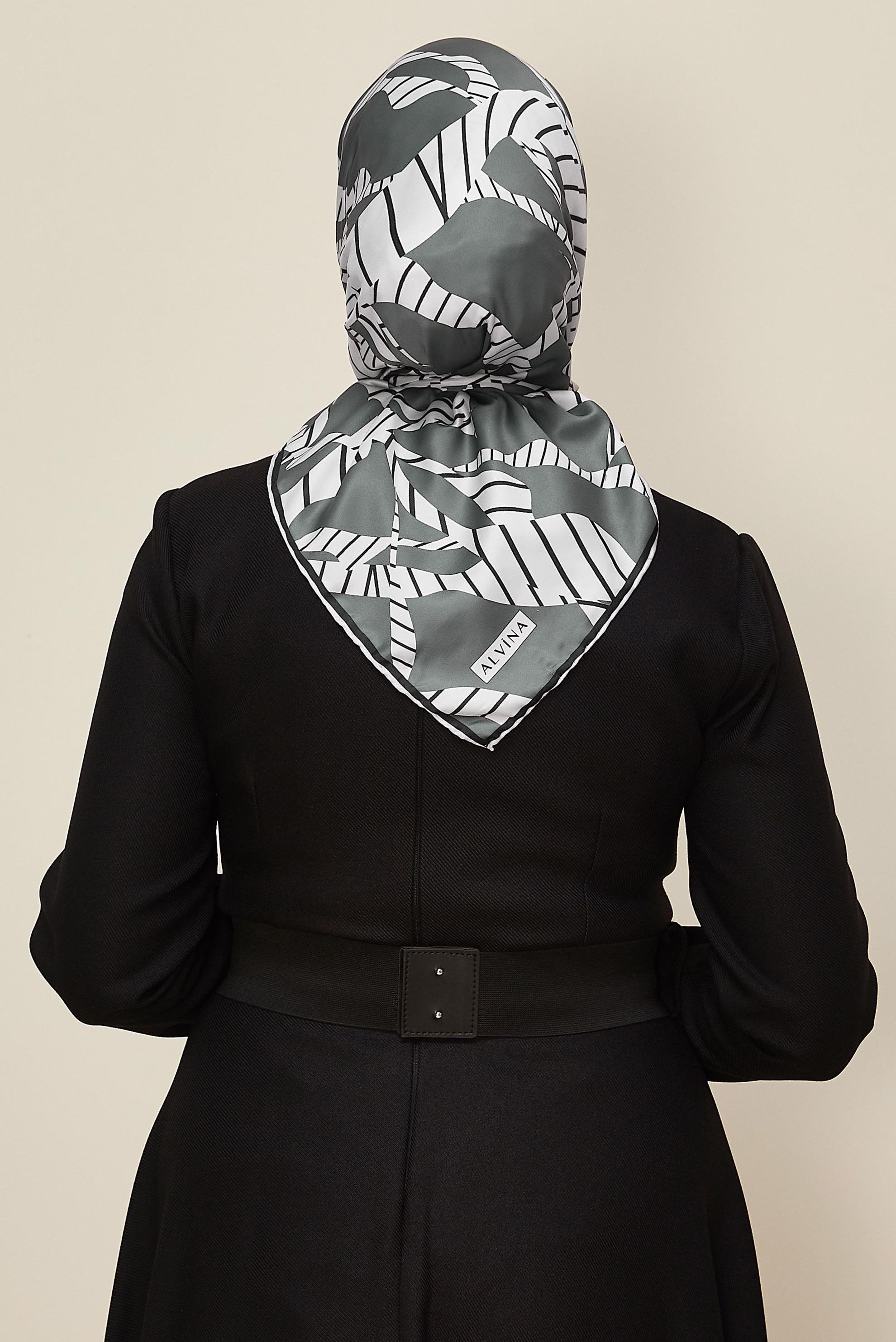 Tesettür giyim GRİ ALVİNA DESENLİ EŞARP 11023