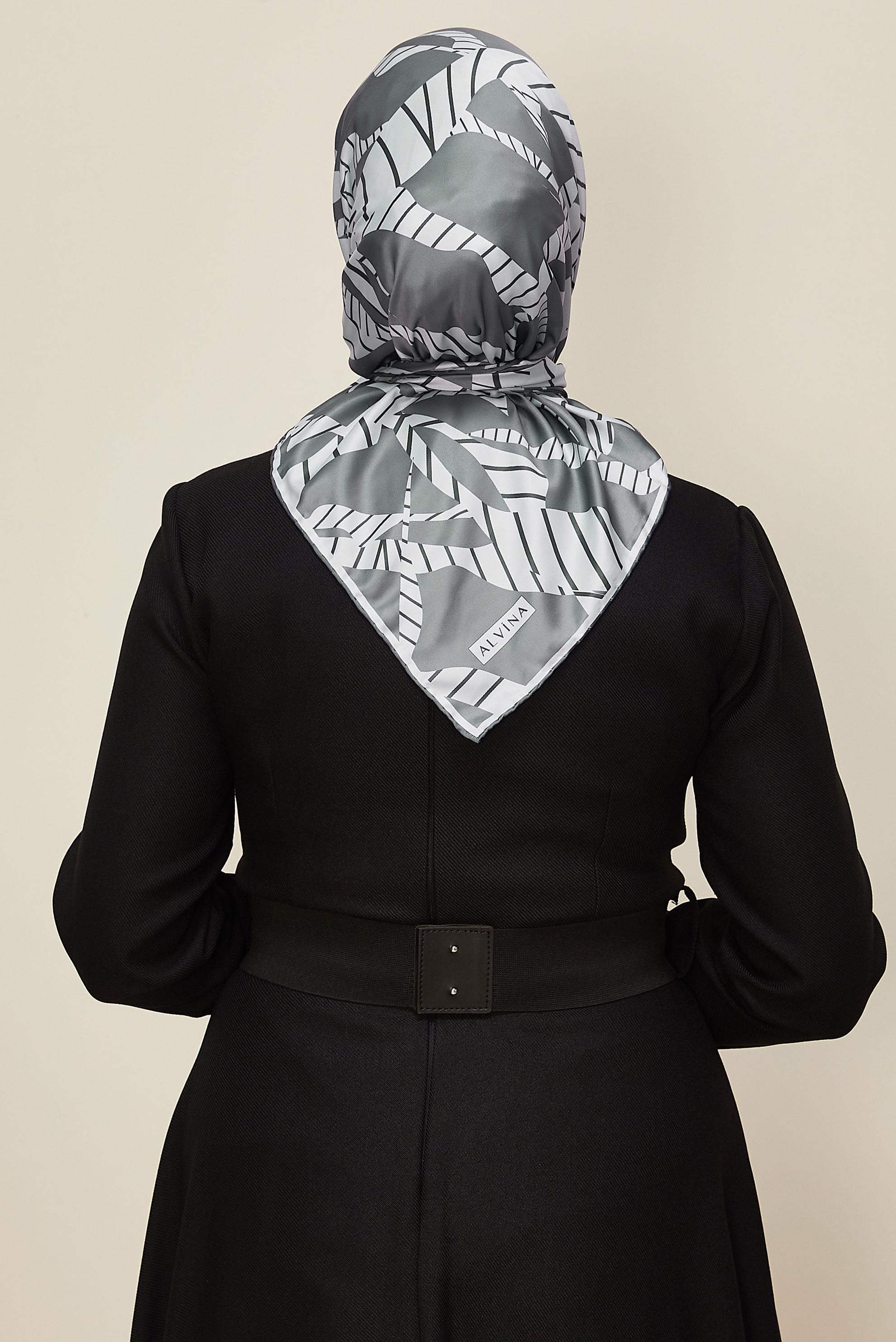 Tesettür giyim GRİ ALVİNA DESENLİ EŞARP 11023