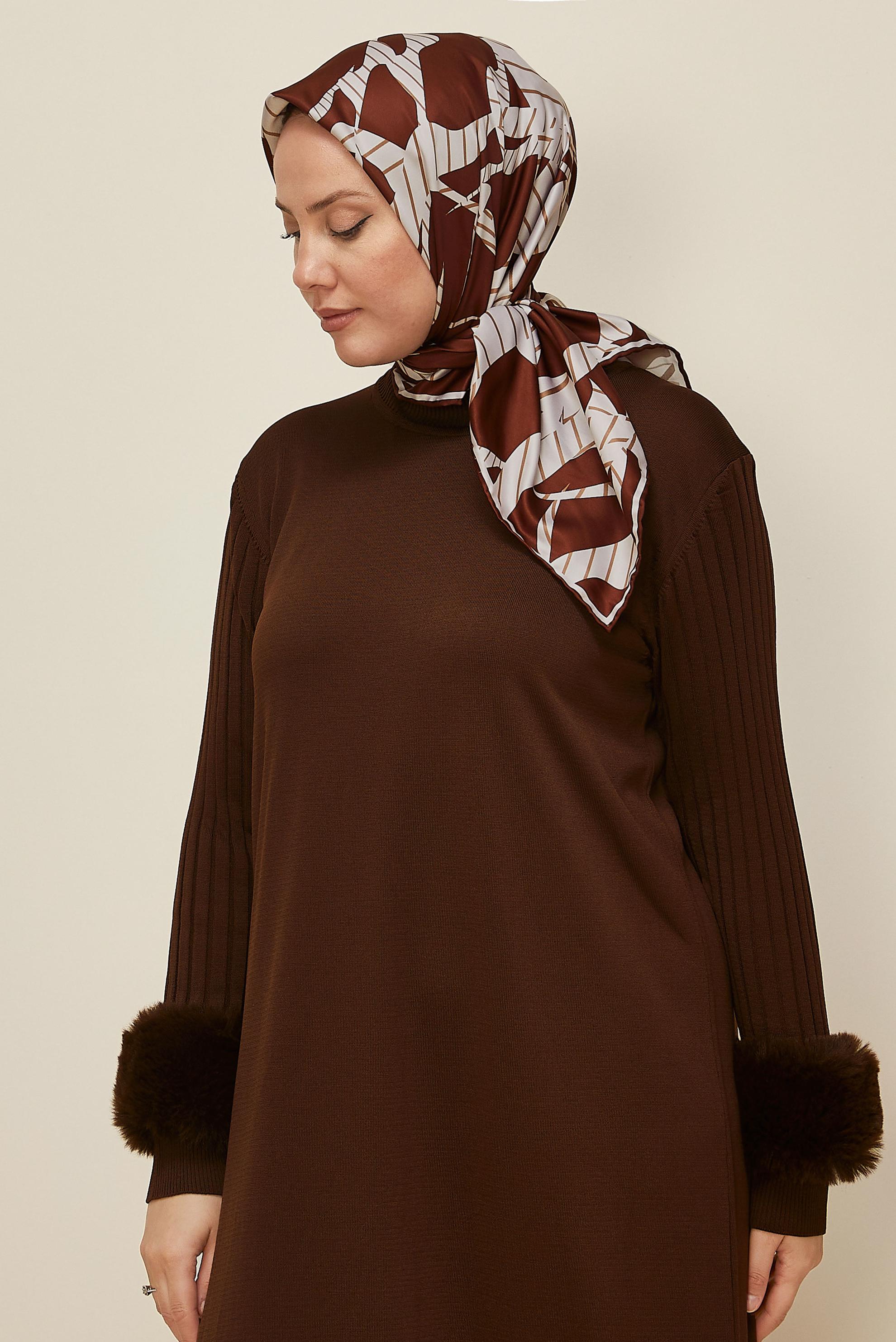 Vêtements hijab BRUN ALVINA ÉCHARPE À MOTIF 11023
