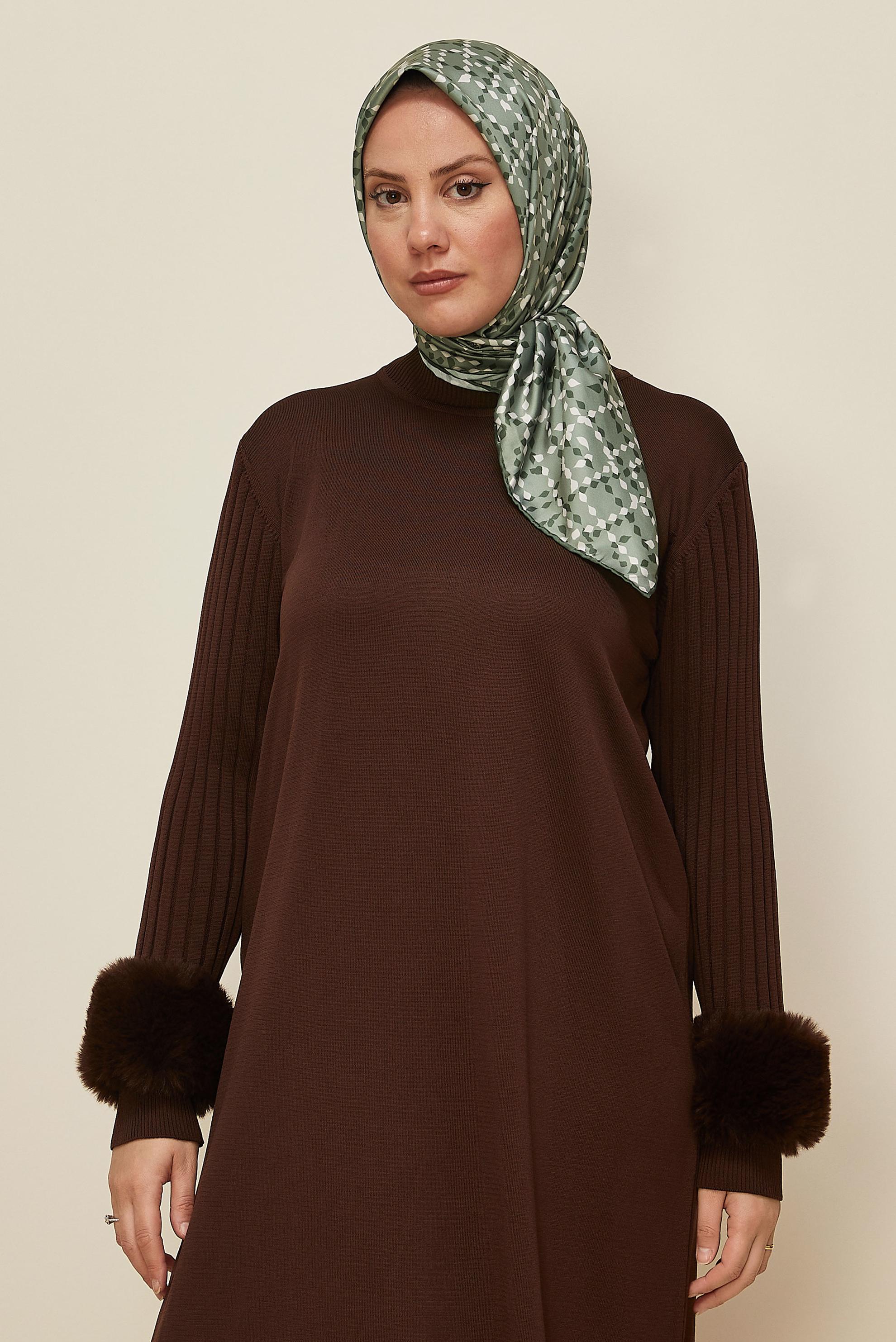 Vêtements hijab KAKI ALVINA ÉCHARPE À MOTIF 11040