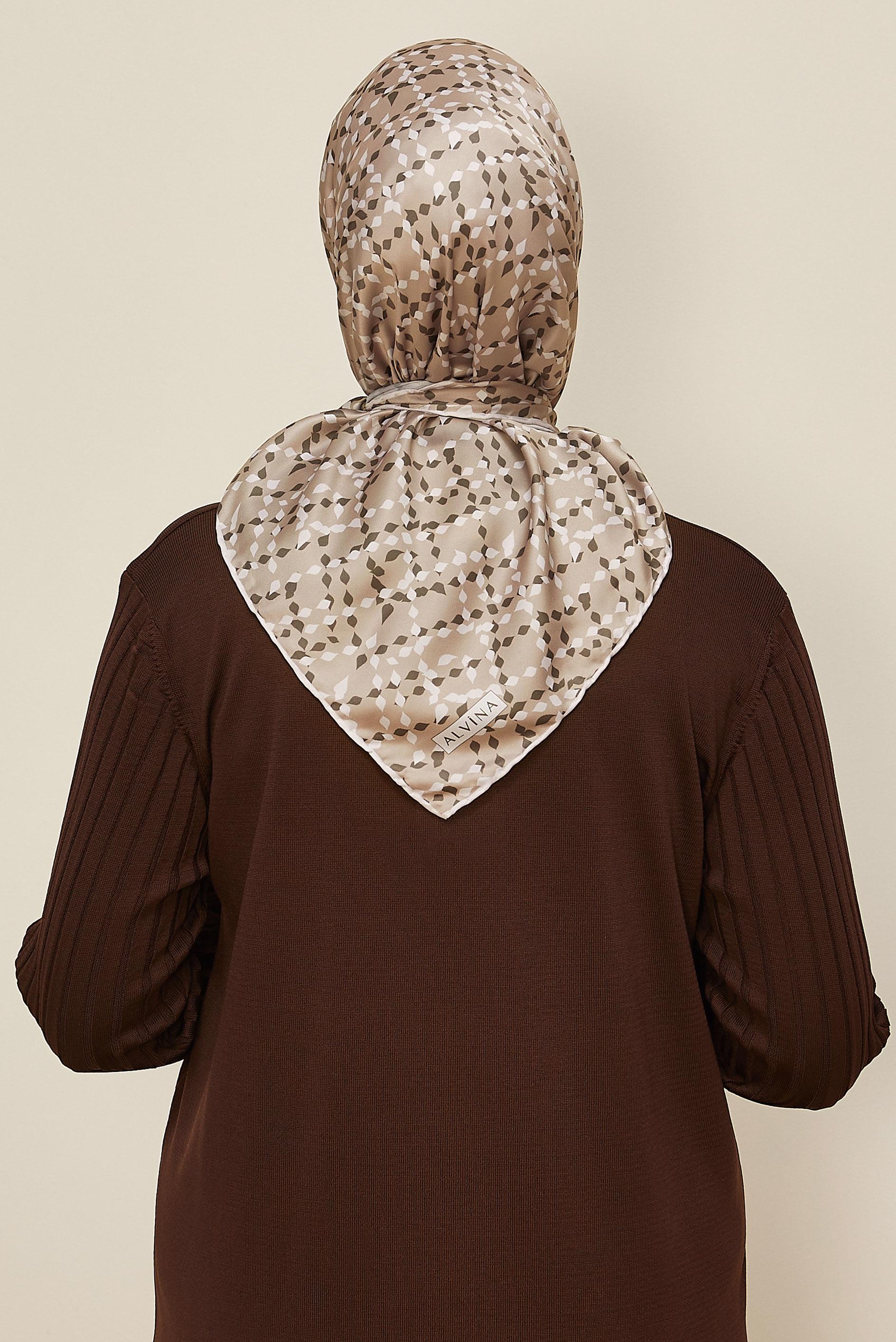 Tesettür giyim VİZON ALVİNA DESENLİ EŞARP 11040