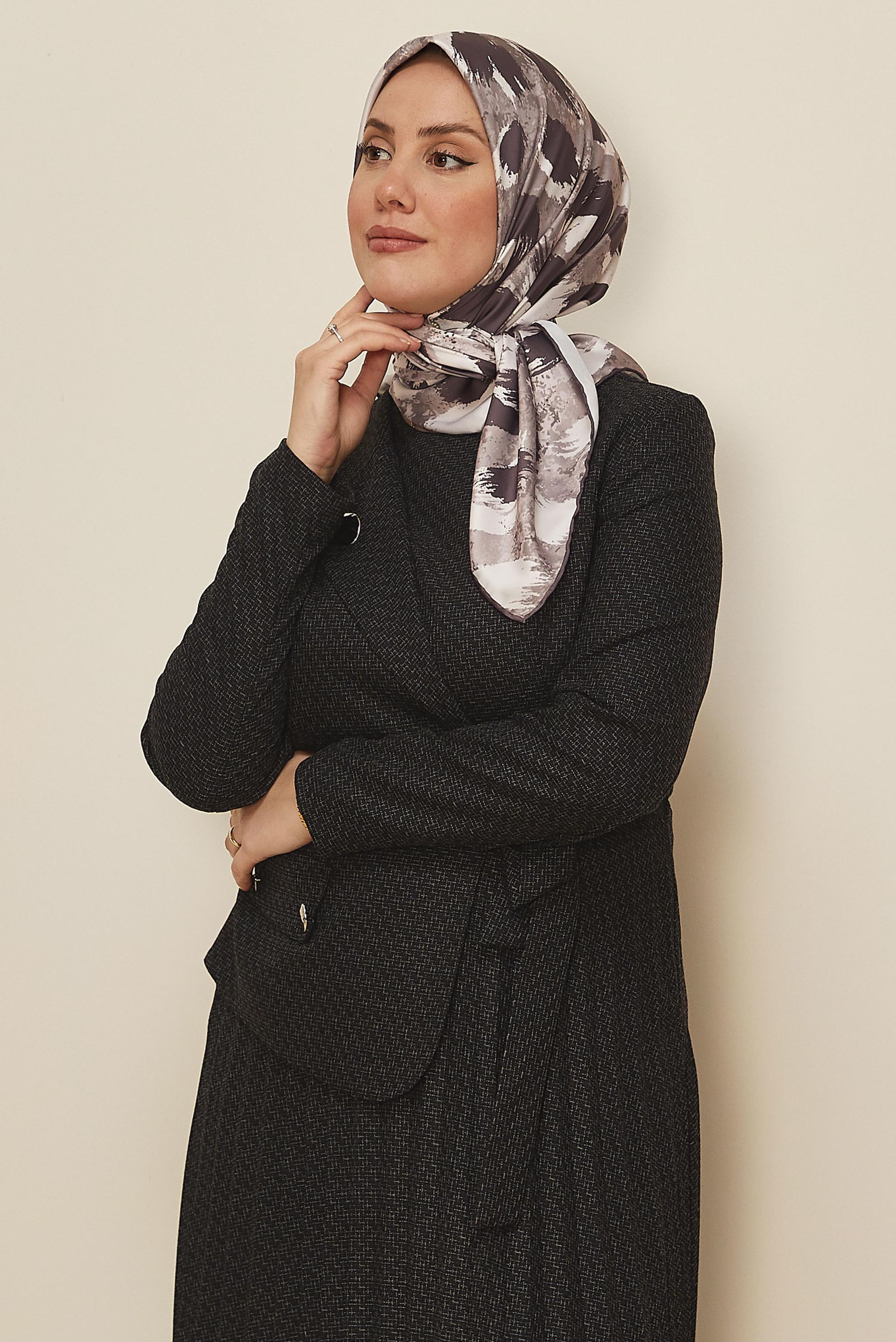 Tesettür giyim VİZON ALVİNA DESENLİ EŞARP 3857