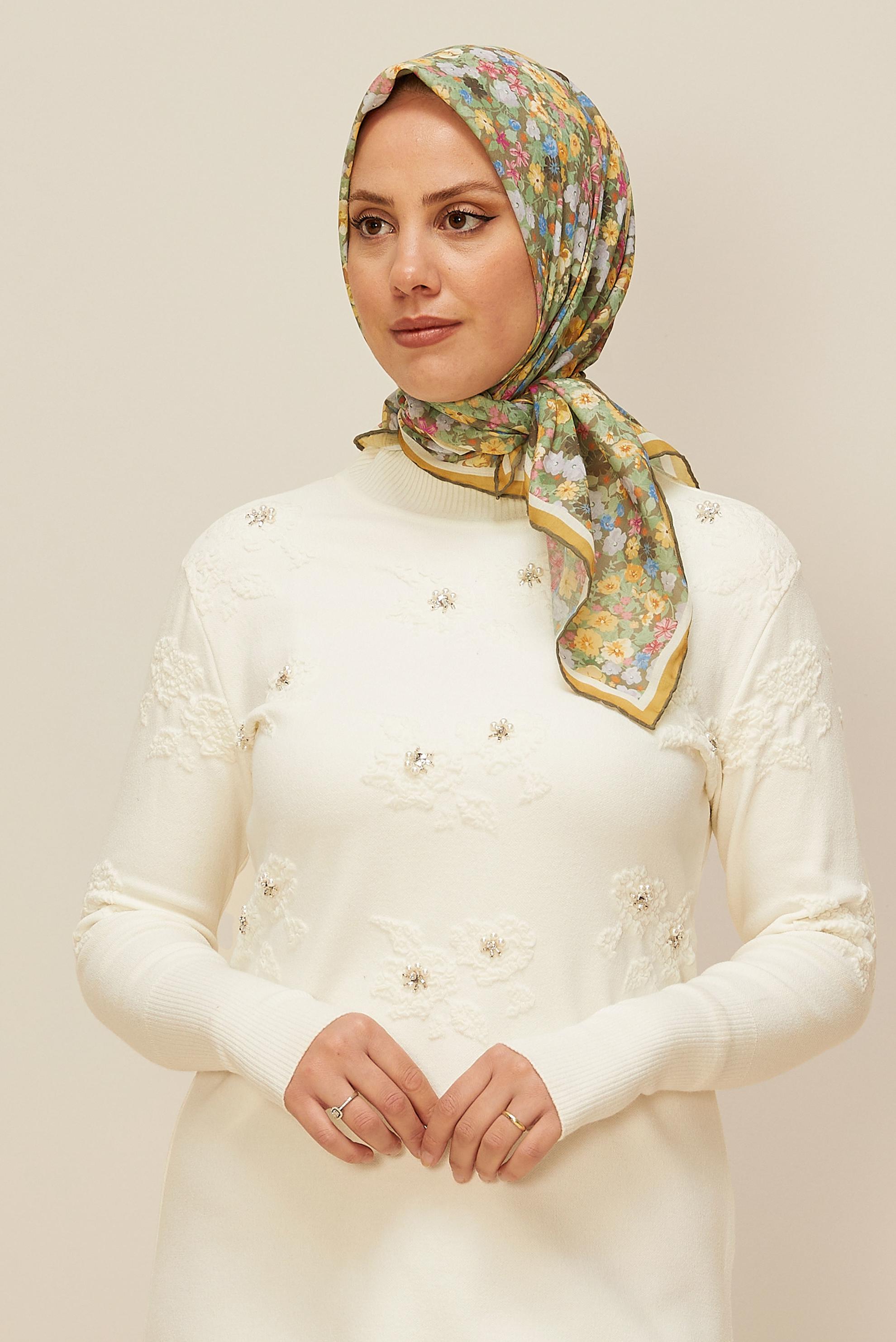 Tesettür giyim YEŞİL ALVİNA ÇİÇEK DESENLİ EŞARP 8603