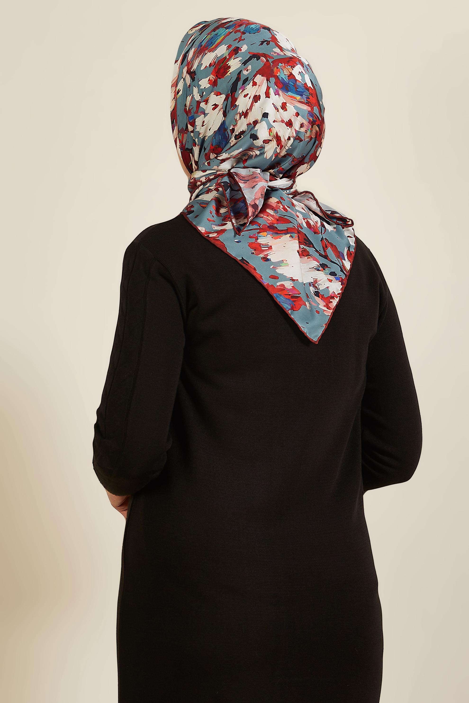 Tesettür giyim MAVİ ALVİNA DESENLİ EŞARP 8606