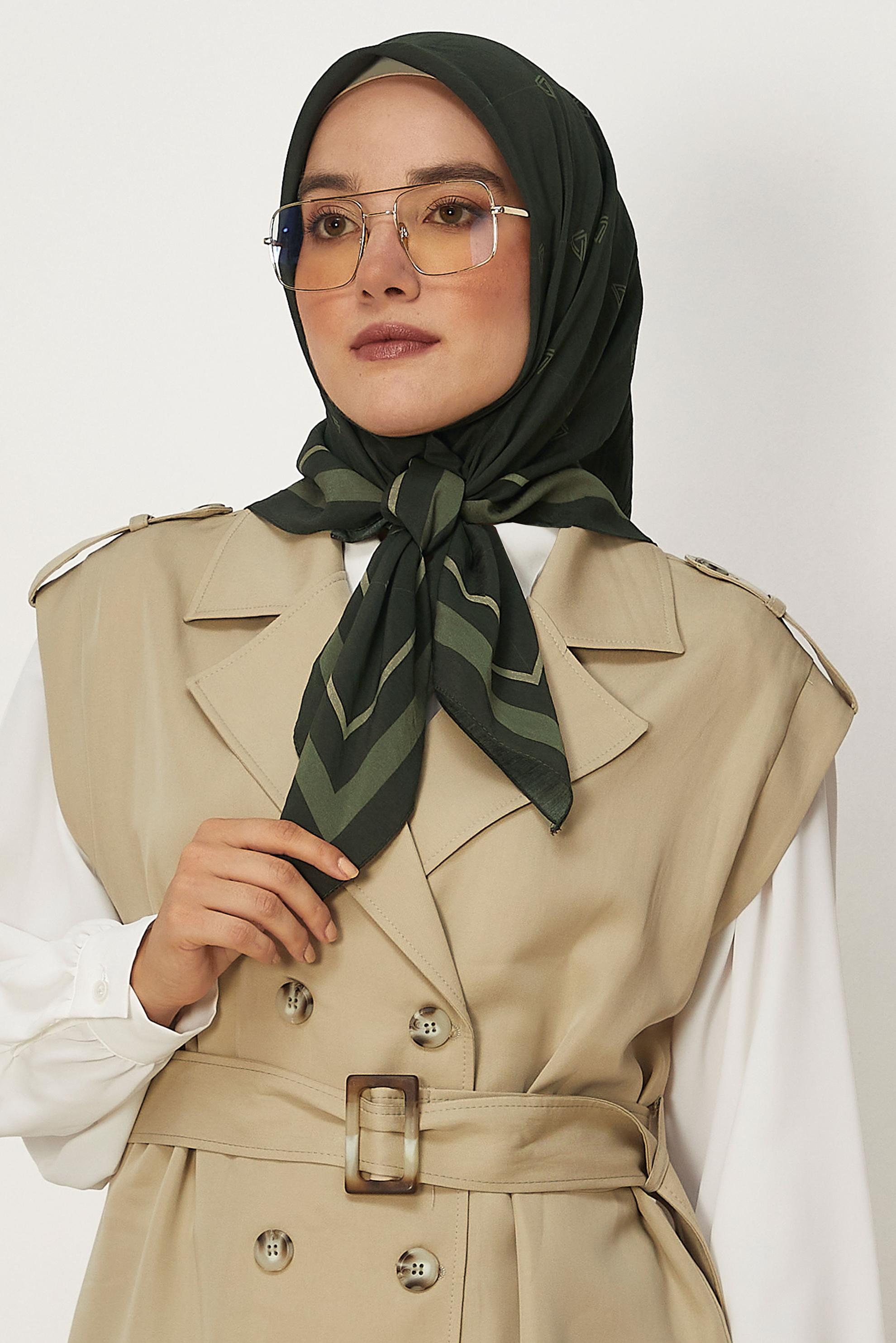 Tesettür giyim YEŞİL ALVİNA VİSKON EŞARP 8609