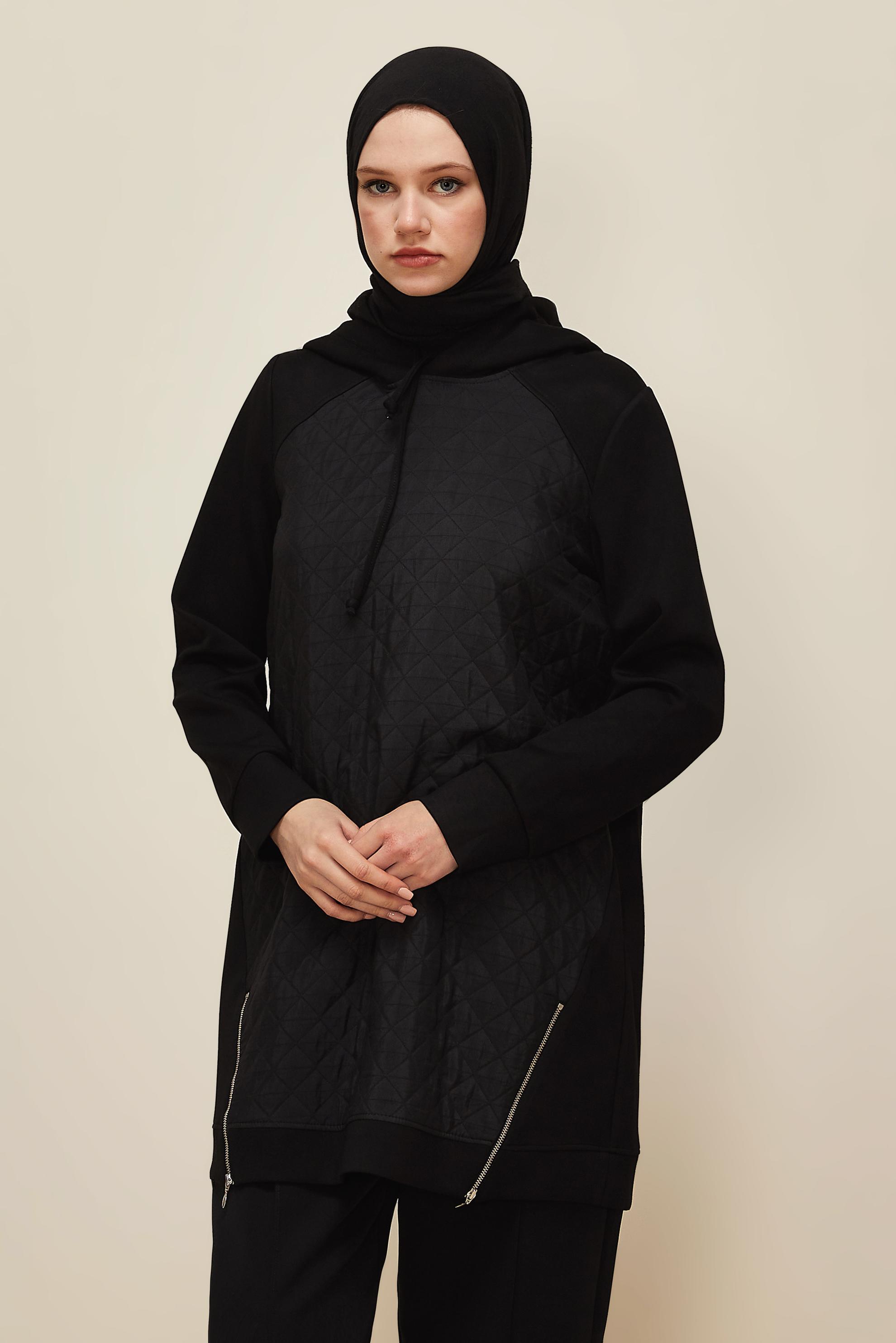 Tesettür giyim SİYAH KAPÜŞONLU EŞOFMAN TUNİK 45181