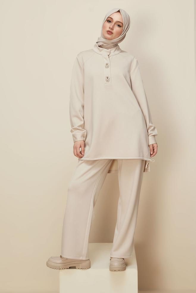 Tesettür giyim EKRU PANTOLONLU EŞOFMAN TAKIMI 45205 - ALVİNA