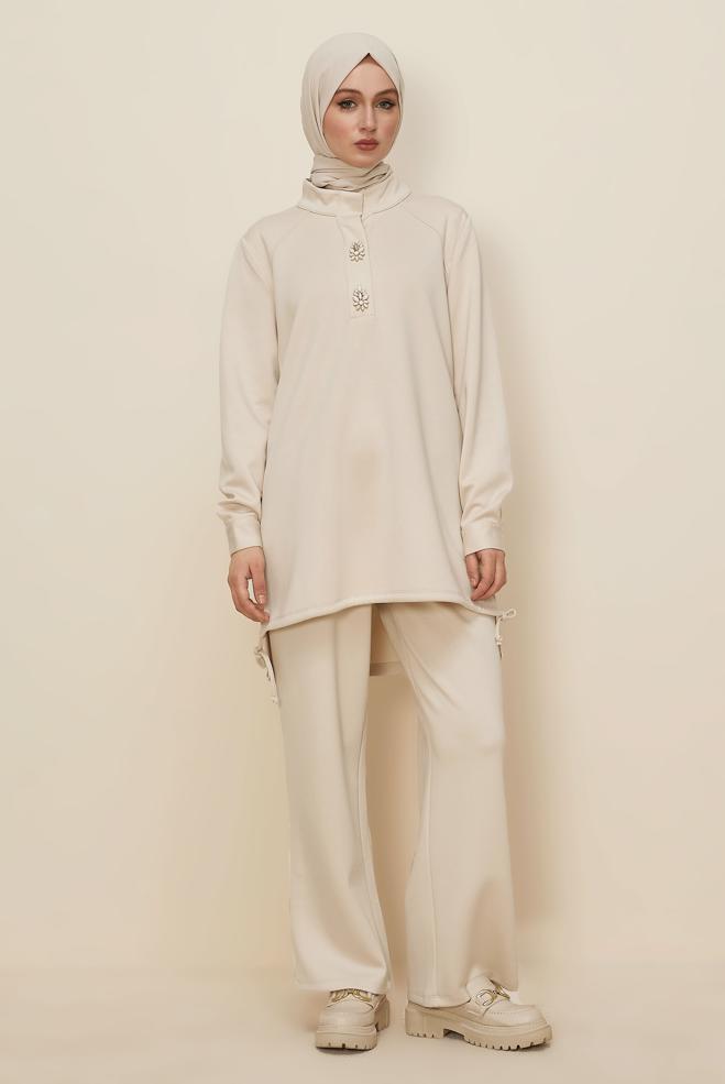 Tesettür giyim EKRU PANTOLONLU EŞOFMAN TAKIMI 45205 - ALVİNA