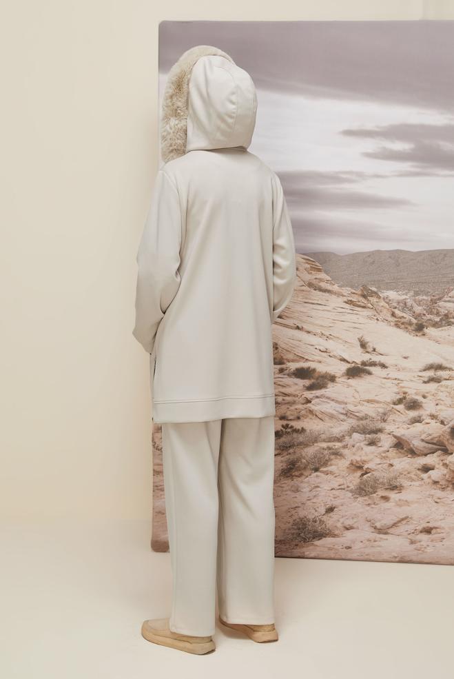Vêtements hijab ÉCRUE ENSEMBLE DE SURVÊTEMENT DÉTAILLÉ EN FOURRURE 45207 - ALVİNA