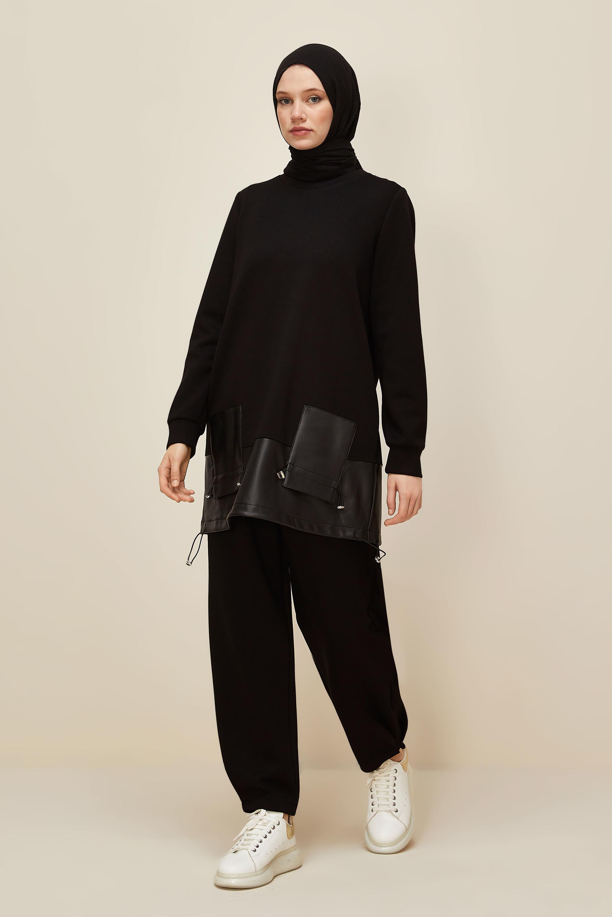 Vêtements hijab NOIR ENSEMBLE DE SURVÊTEMENT AVEC PANTALON 45288