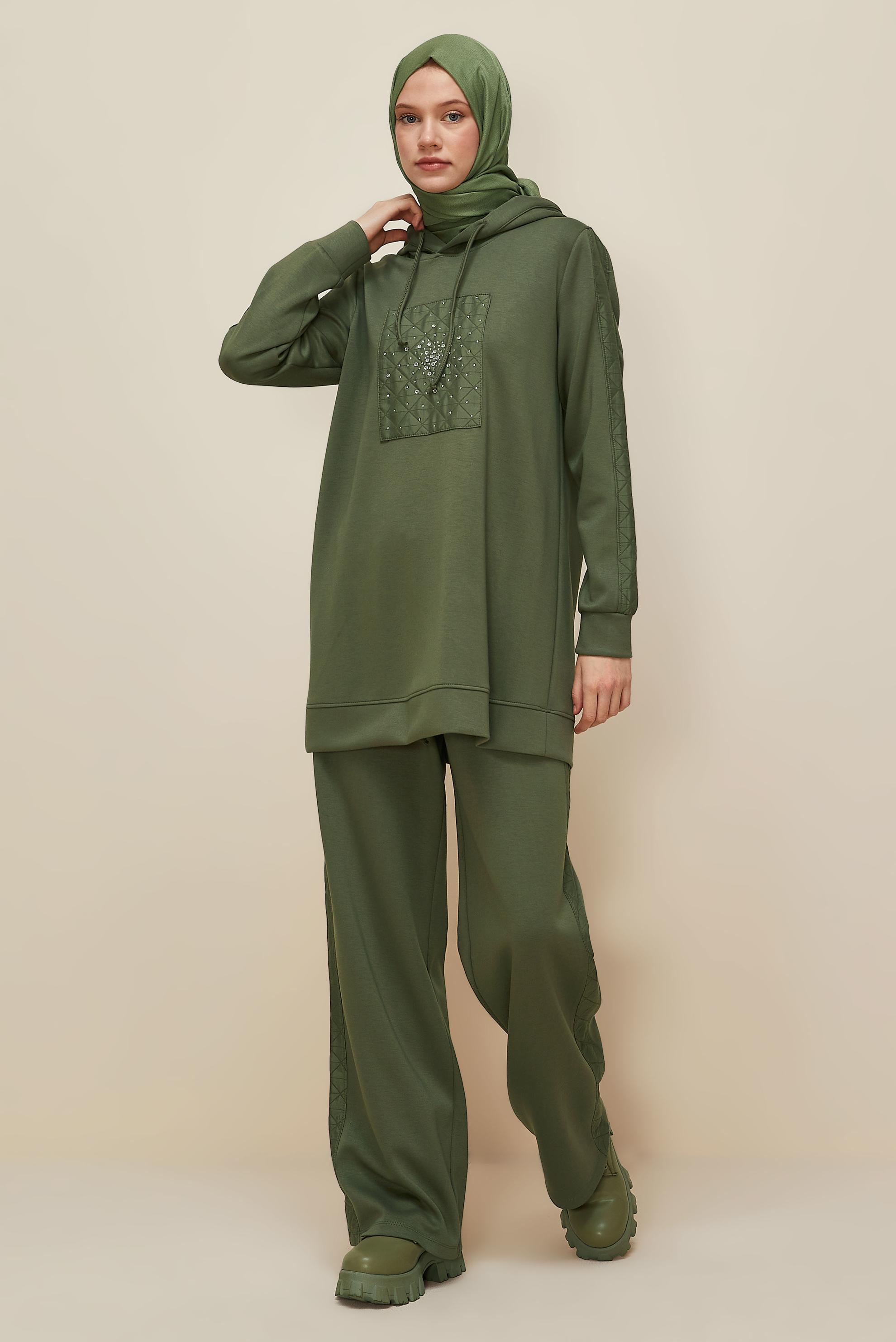 Vêtements hijab KAKI ENSEMBLE DE SURVÊTEMENT AVEC PANTALON 45911