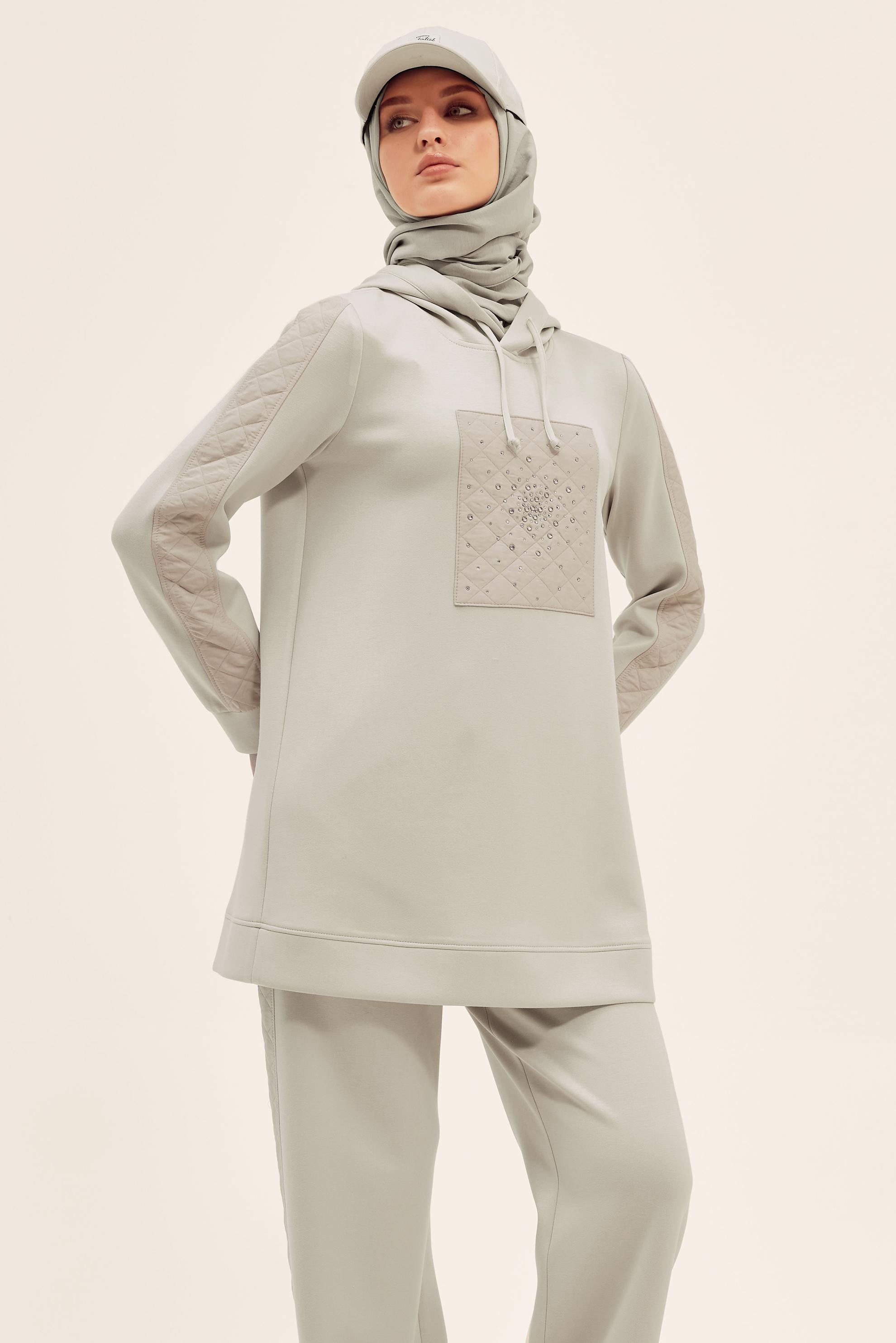 Vêtements hijab BEIGE ENSEMBLE DE SURVÊTEMENT AVEC PANTALON 45911