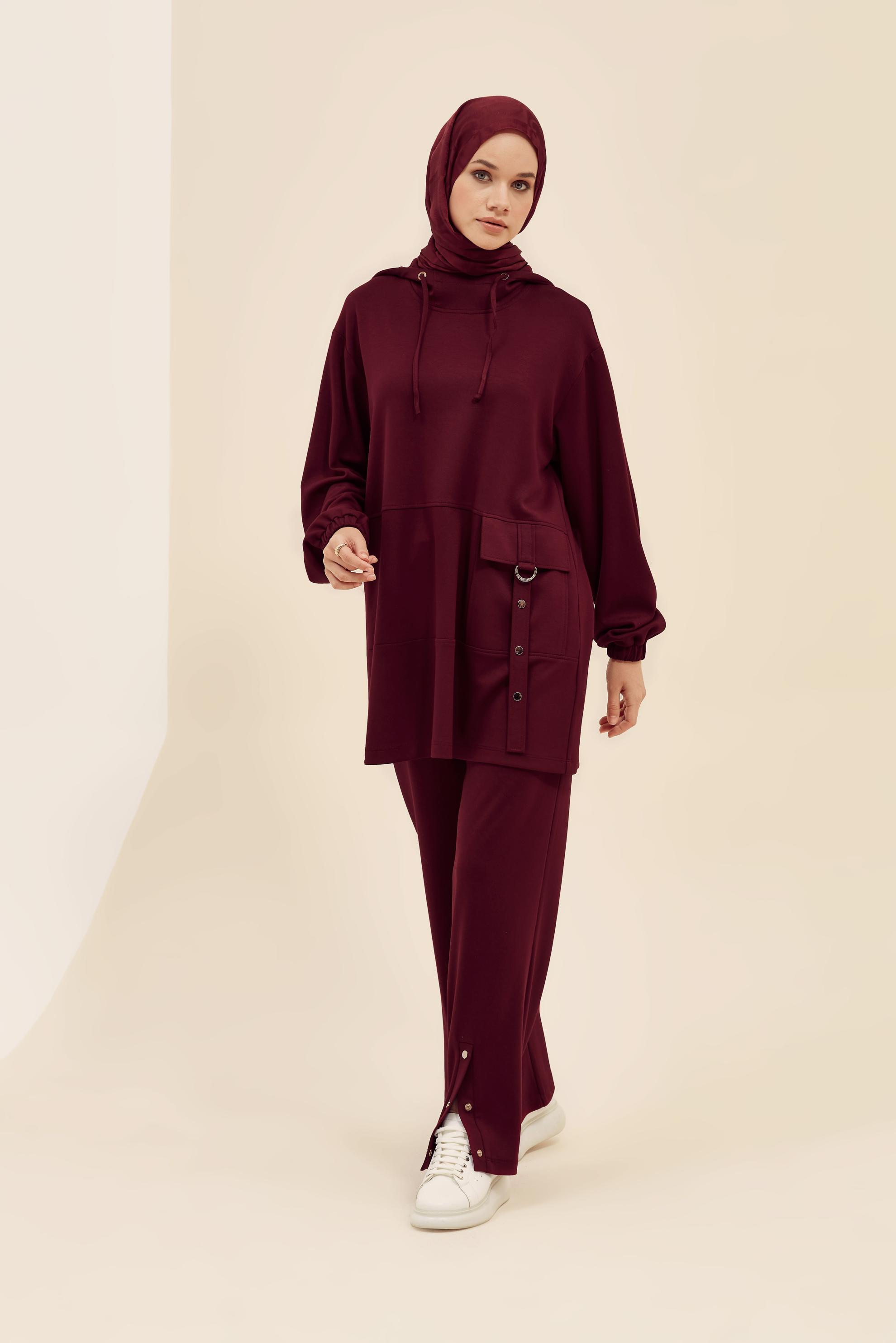 Vêtements hijab ROUGE BORDEAUX ENSEMBLE SURVÊTEMENT À CAPUCHE 45914