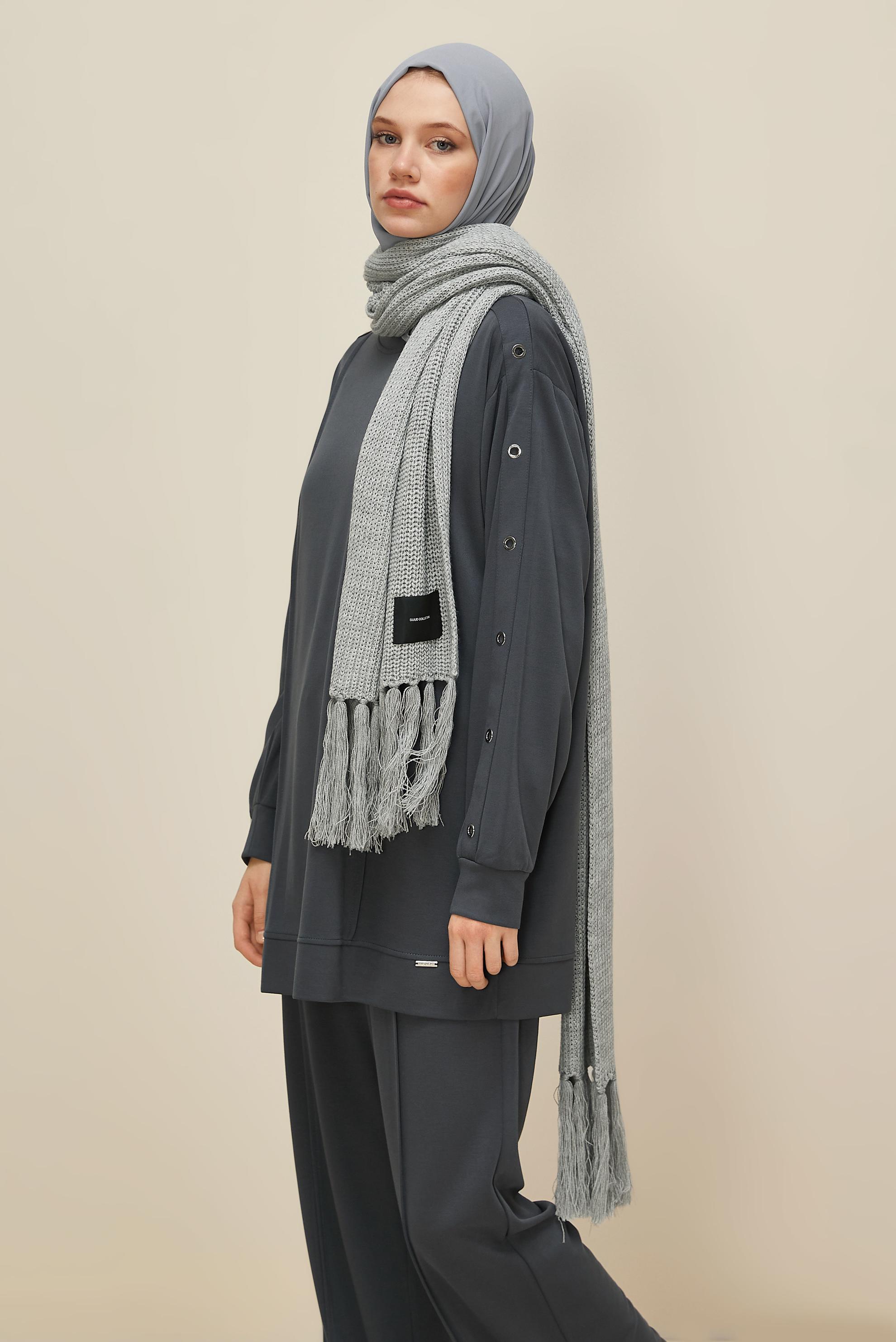 Vêtements hijab GRIS ENSEMBLE SURVÊTEMENT AVEC PANTALON 45915
