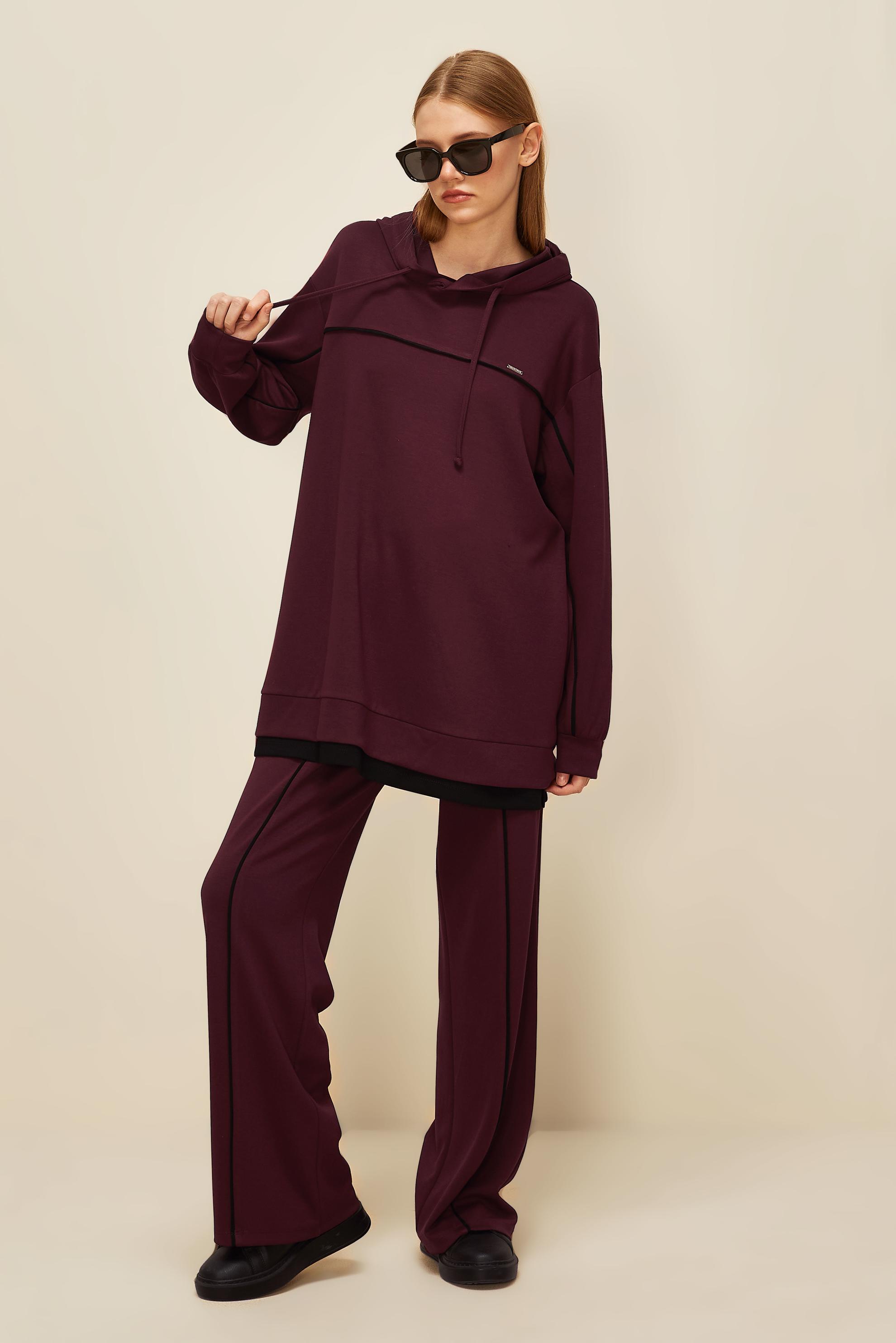 Vêtements hijab ROUGE BORDEAUX ENSEMBLE DE SURVÊTEMENT AVEC PANTALON 45916