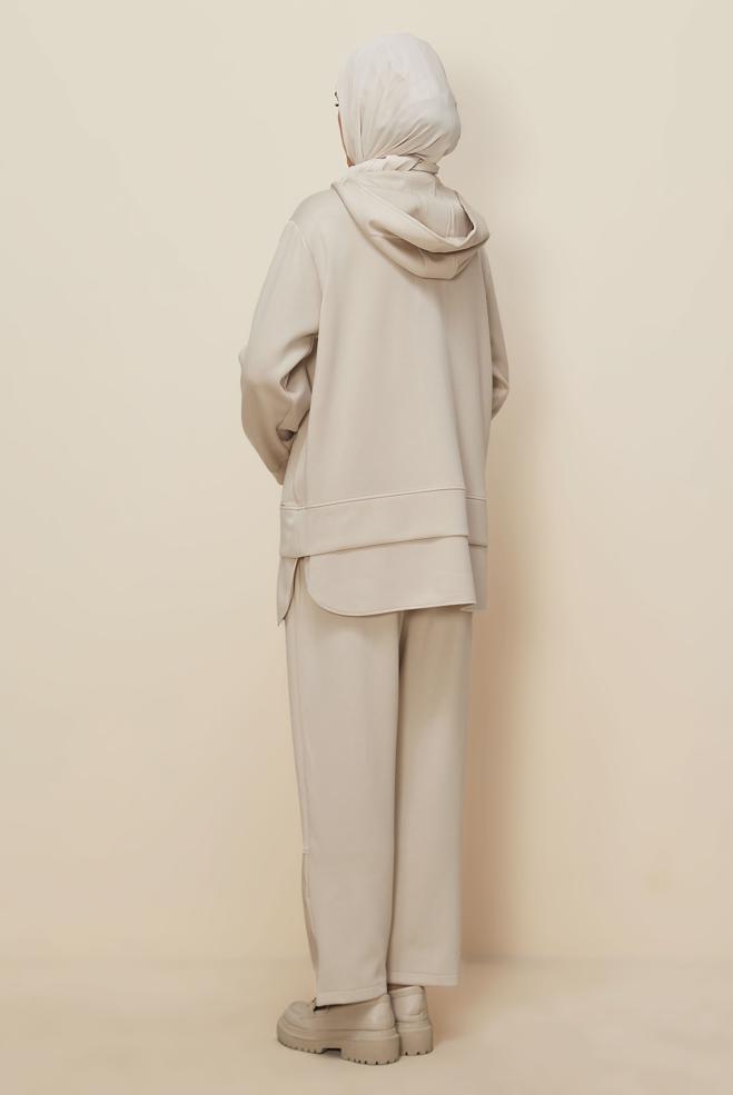 Tesettür giyim EKRU PANTOLONLU EŞOFMAN TAKIMI 45918 - ALVİNA