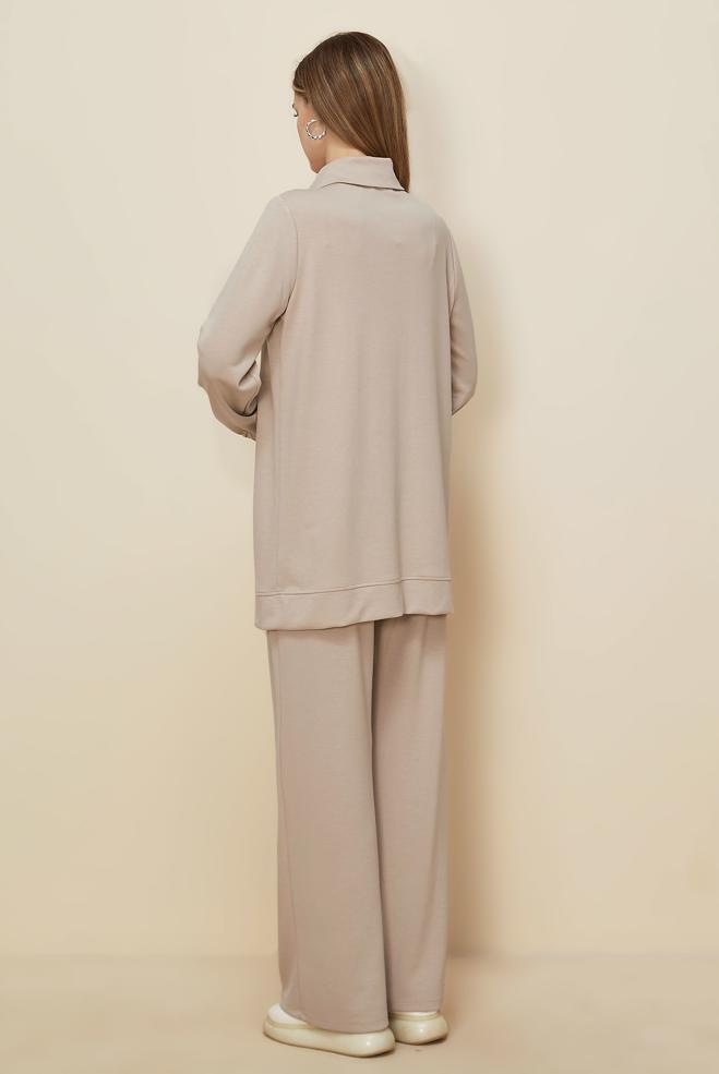 Tesettür giyim EKRU ÇITÇITLI EŞOFMAN TAKIMI 45919 - ALVİNA