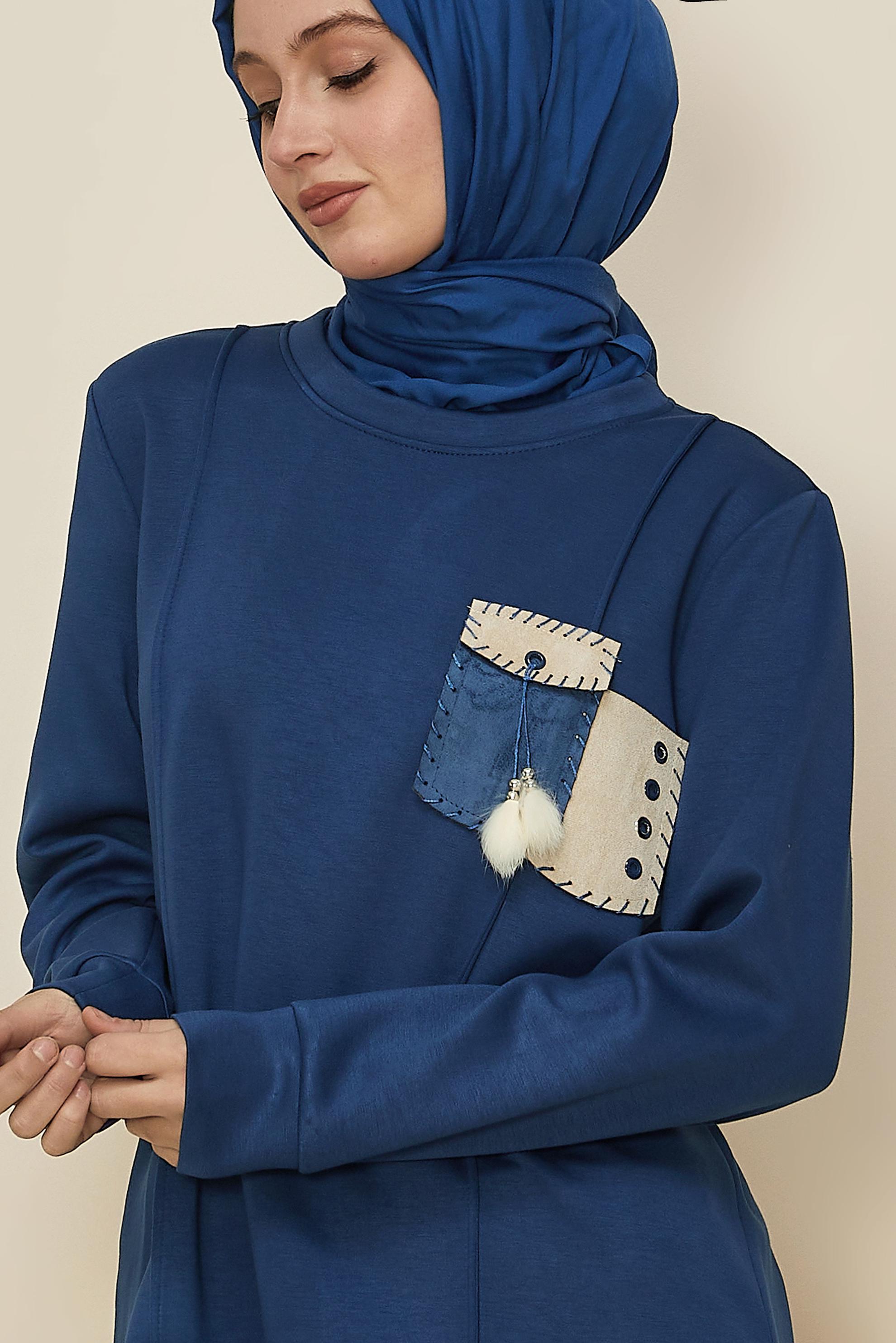 Tesettür giyim LACİVERT AKSESUAR DETAYLI EŞOFMAN TUNİK 45960
