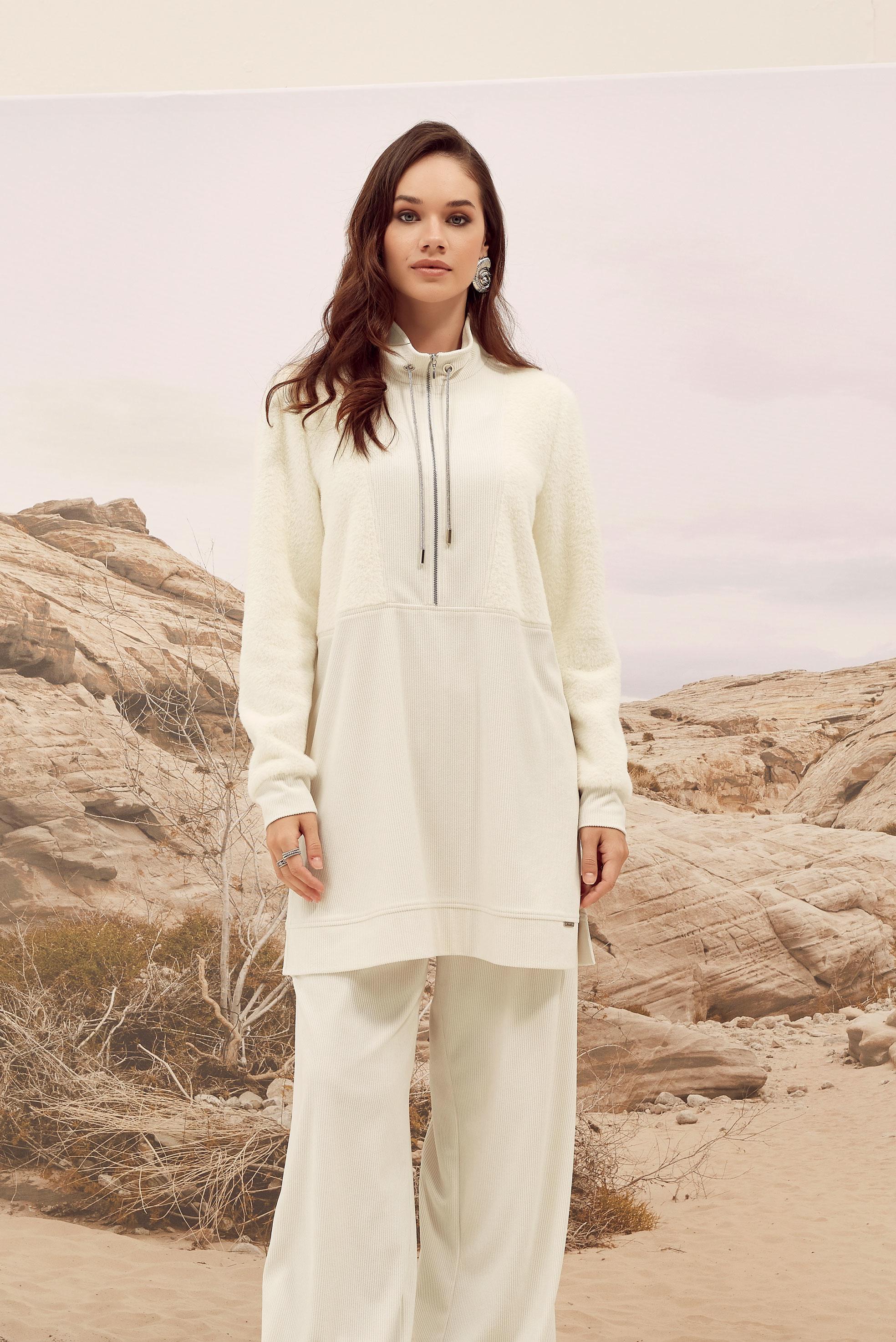 Tesettür giyim BEYAZ BAĞCIKLI EŞOFMAN TUNİK 45961