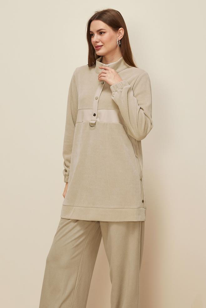 Tesettür giyim BEJ DİK YAKA EŞOFMAN TUNİK 45976-1 - ALVİNA