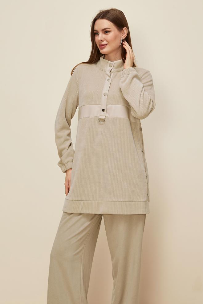 Tesettür giyim BEJ DİK YAKA EŞOFMAN TUNİK 45976-1 - ALVİNA
