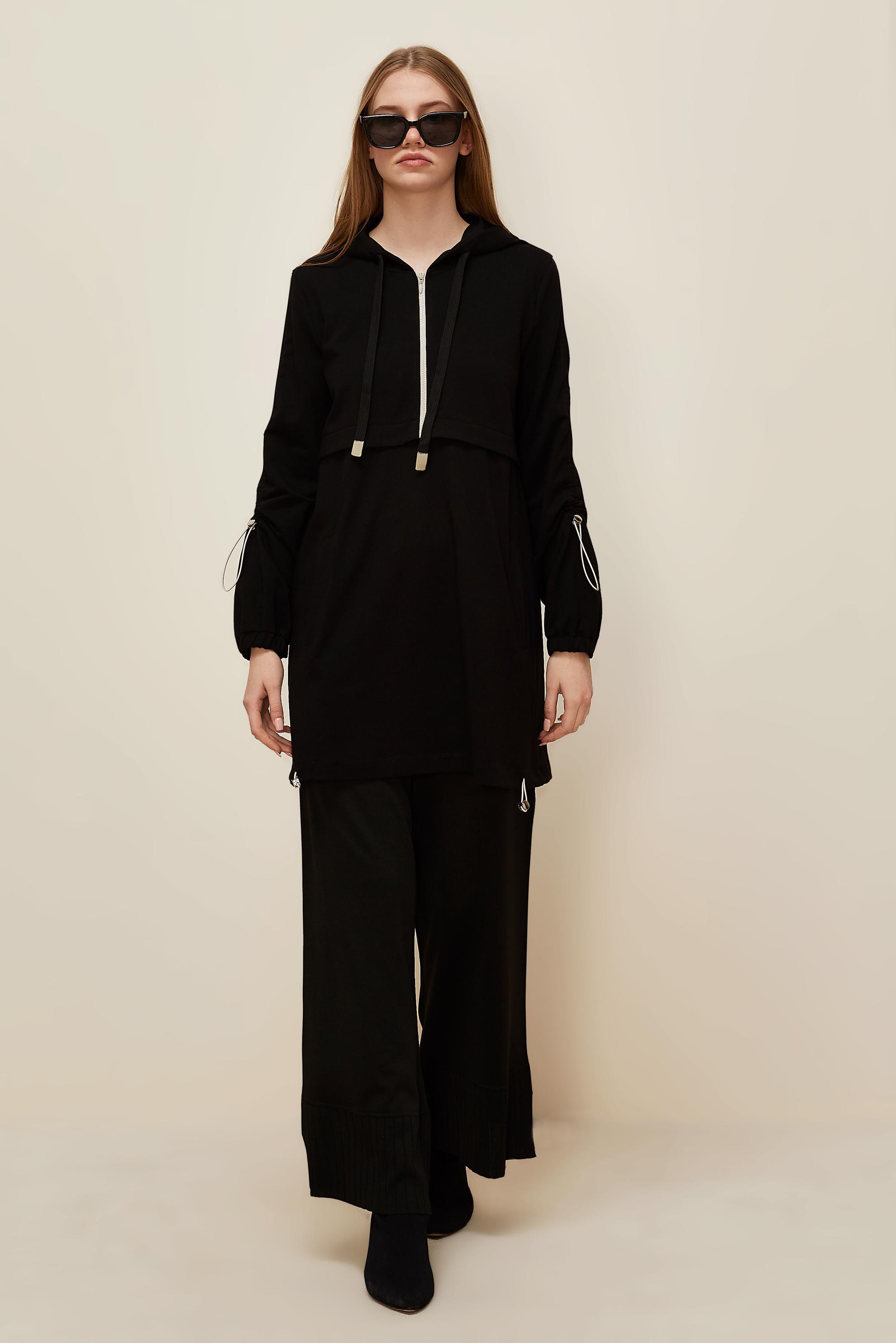 Tesettür giyim SİYAH KAPÜŞONLU EŞOFMAN TUNİK 45978