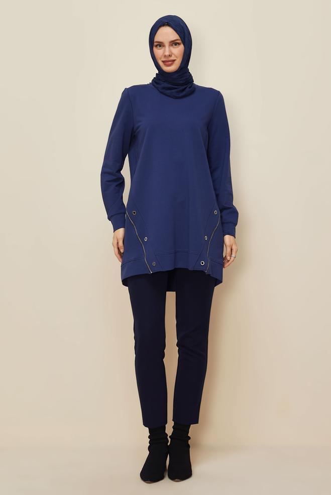 Tesettür giyim LACİVERT KUŞGÖZÜ DETAYLI EŞOFMAN TUNİK 45981 - ALVİNA
