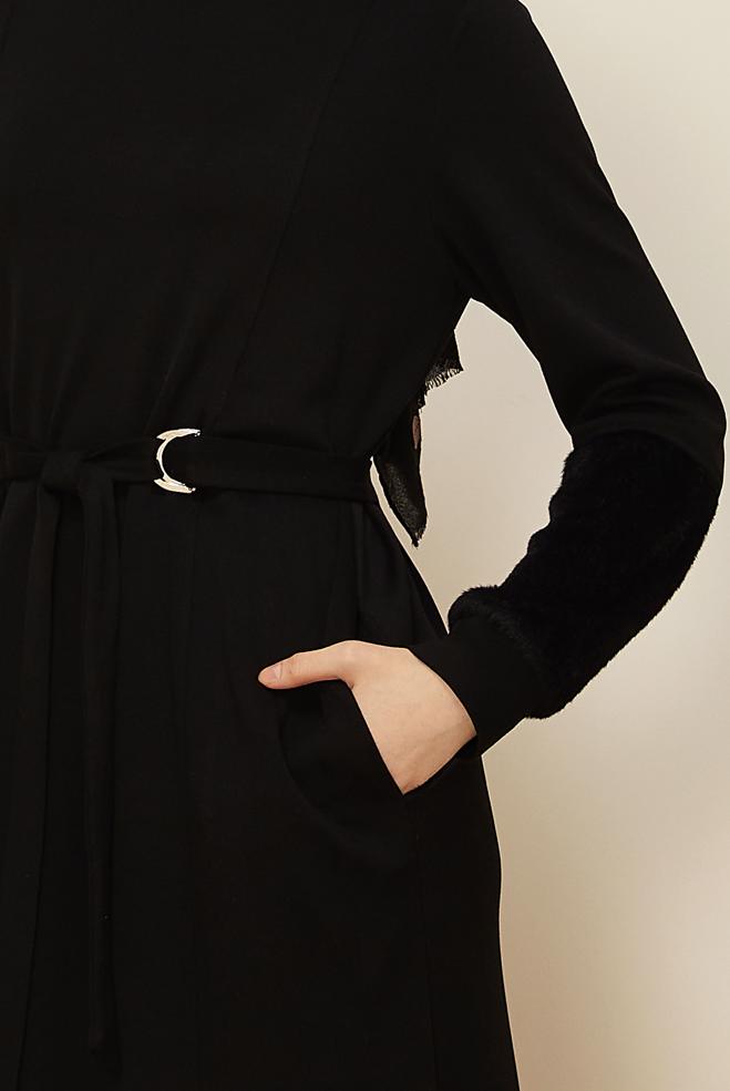 Tesettür giyim SİYAH SÜNİ KÜRK DETAYLI EŞOFMAN ELBİSE 45994 - ALVİNA