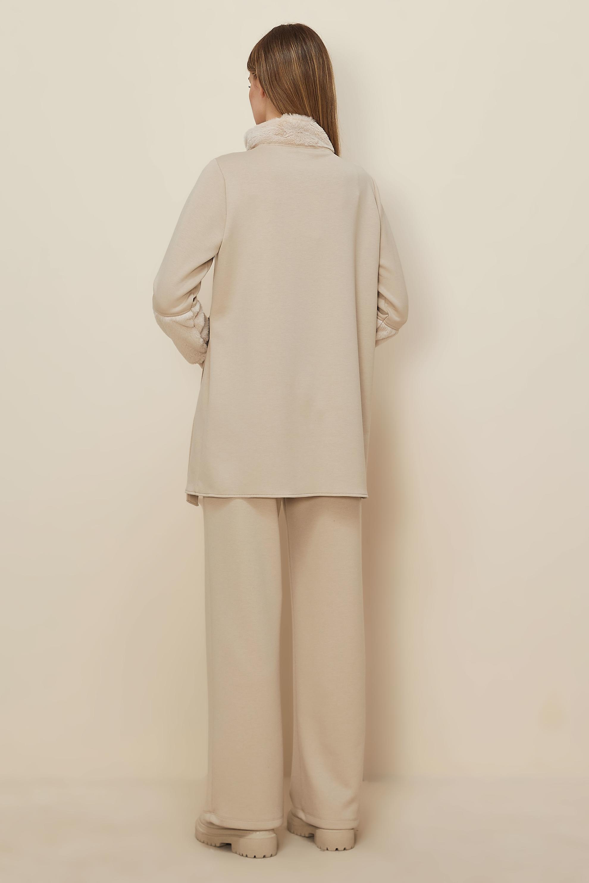 Tesettür giyim BEJ SABİT KEMERLİ EŞOFMAN TAKIMI 45995