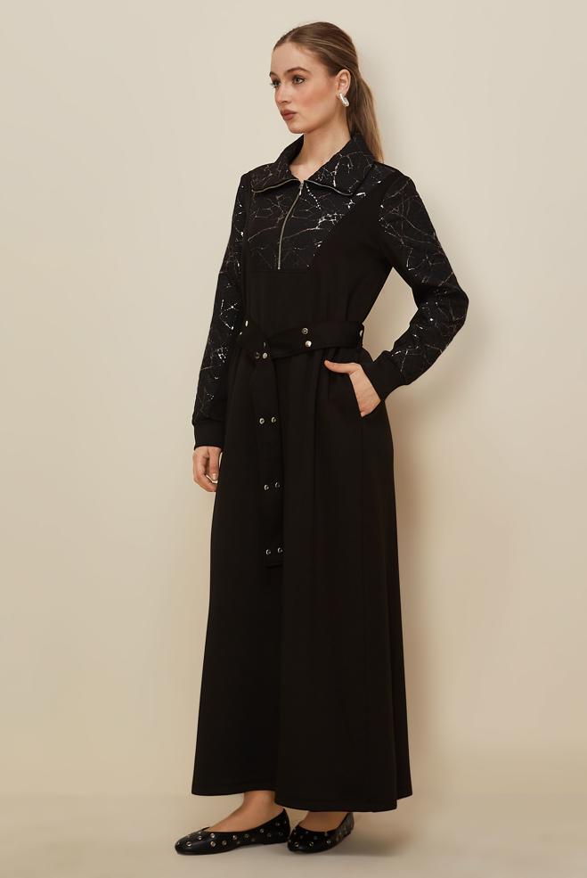 Tesettür giyim SİYAH KUŞAKLI EŞOFMAN ELBİSE 46002 - ALVİNA