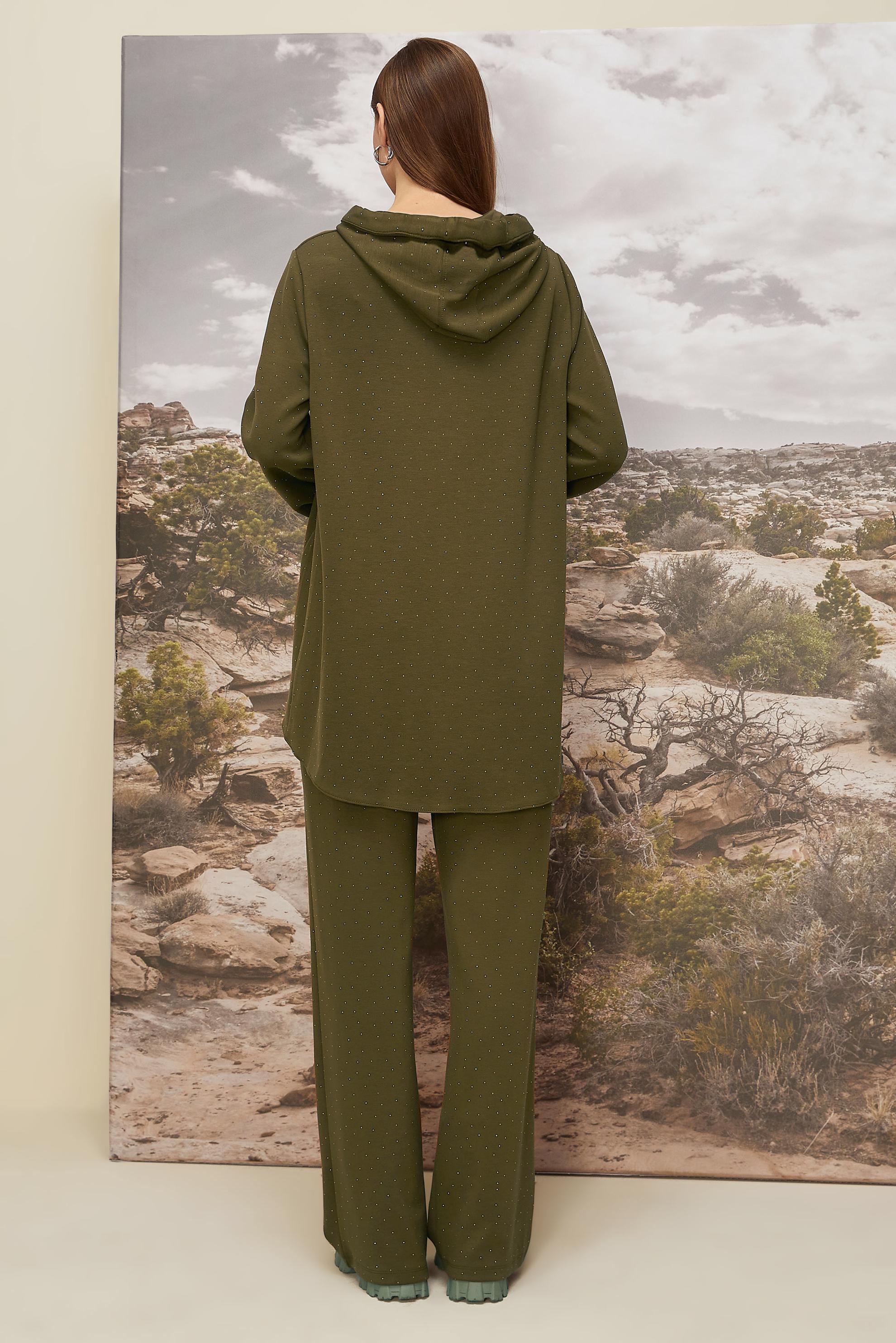 Tesettür giyim YEŞİL PANTOLONLU TAŞLI EŞOFMAN TAKIMI 46039