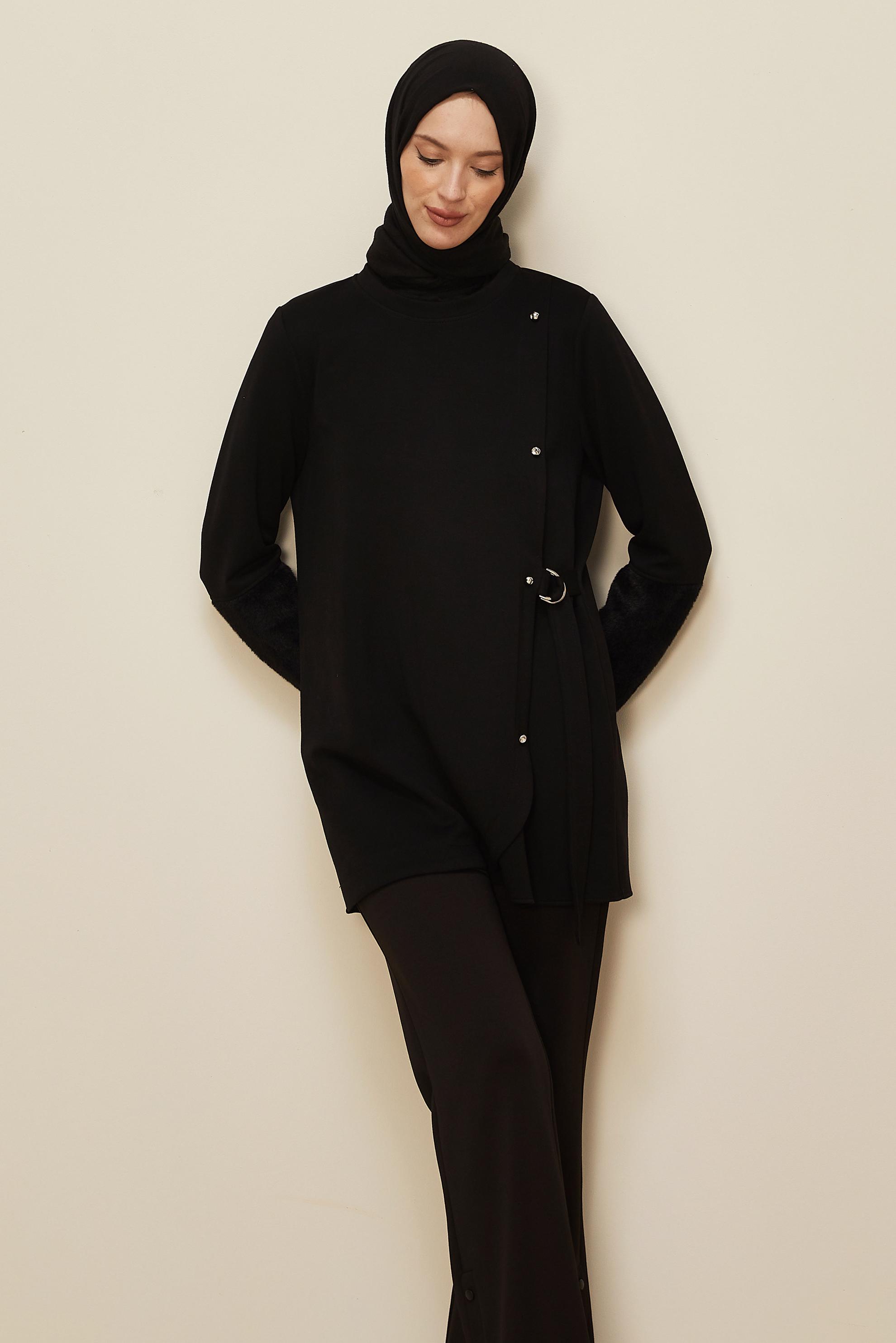 Tesettür giyim SİYAH KÜRK DETAYLI EŞOFMAN TUNİK 46057