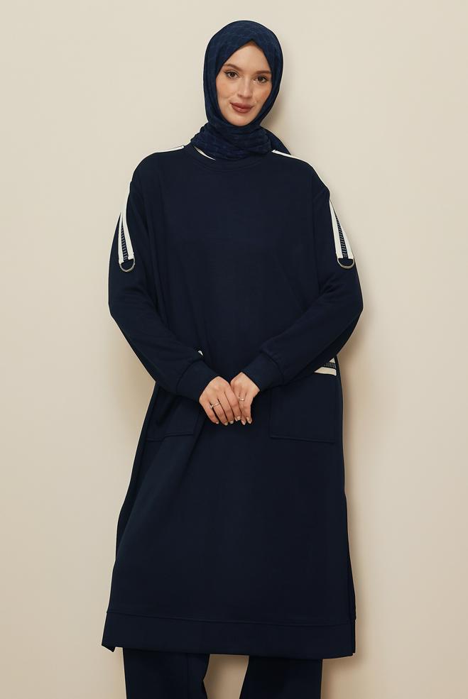 Tesettür giyim LACİVERT PANTOLONLU CEP DETAYLI EŞOFMAN TAKIMI 46069 - ALVİNA