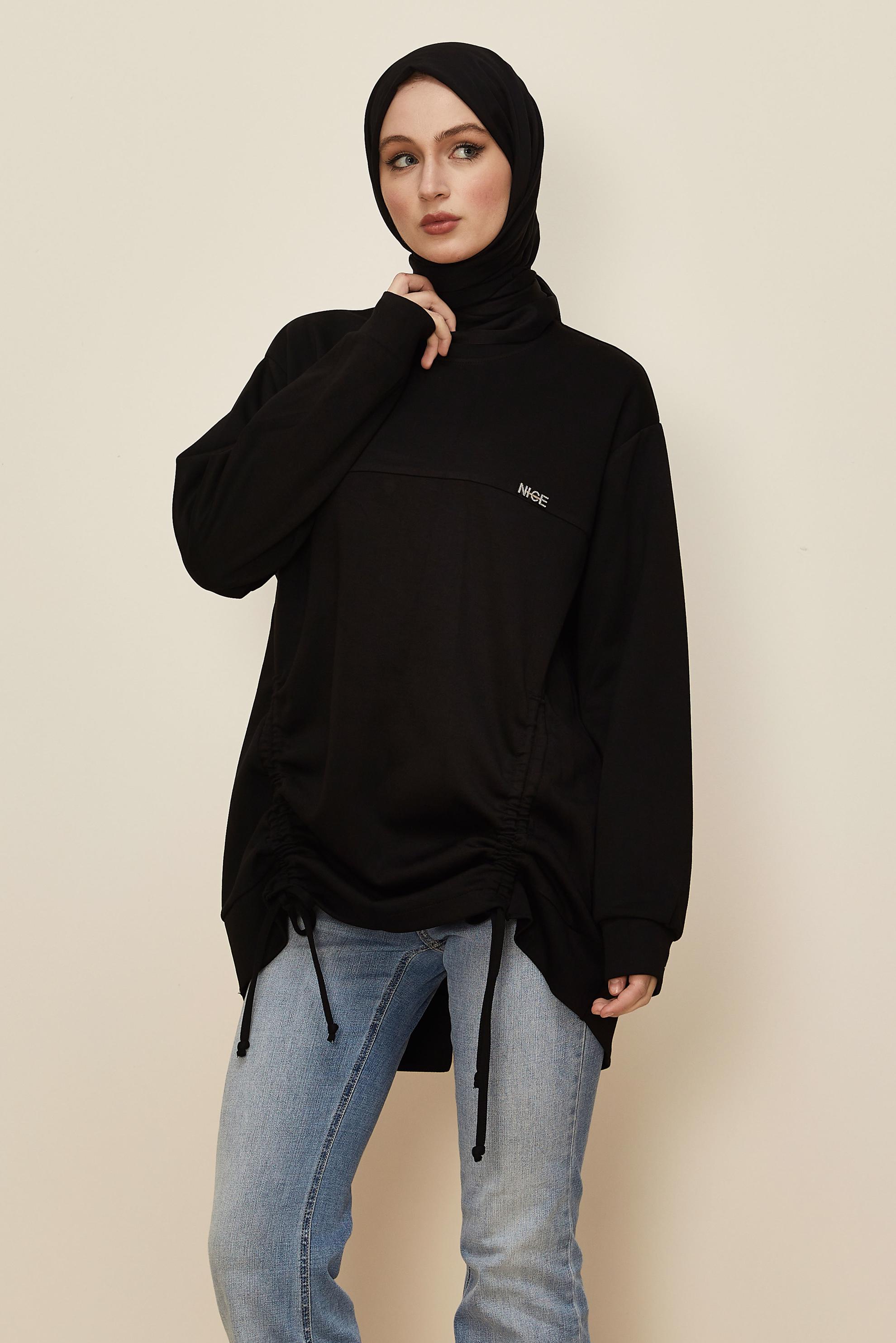 Tesettür giyim SİYAH BÜZGÜ DETAYLI EŞOFMAN TUNİK 46095