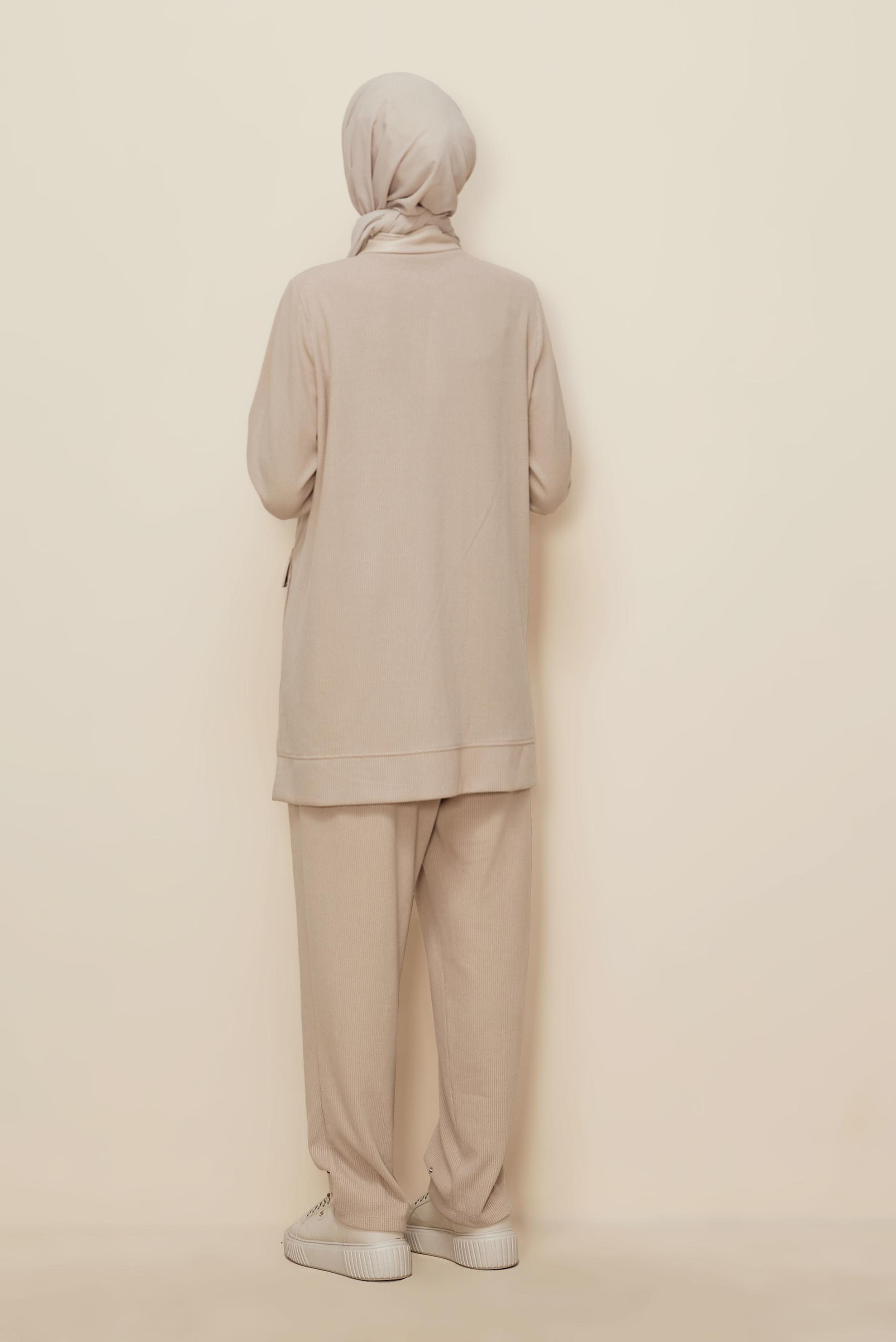 Hijab clothing BEIGE ZIPPERED TRACKSUIT SET 46263