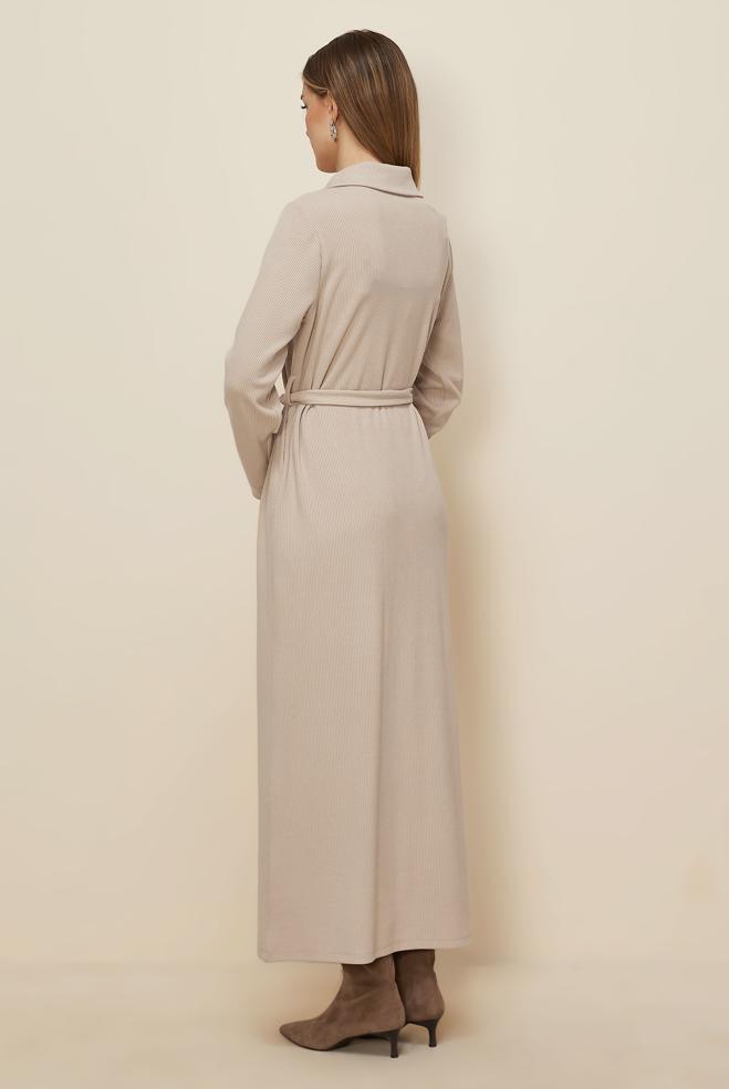 Tesettür giyim BEJ KUŞAKLI EŞOFMAN ELBİSE 46264 - ALVİNA