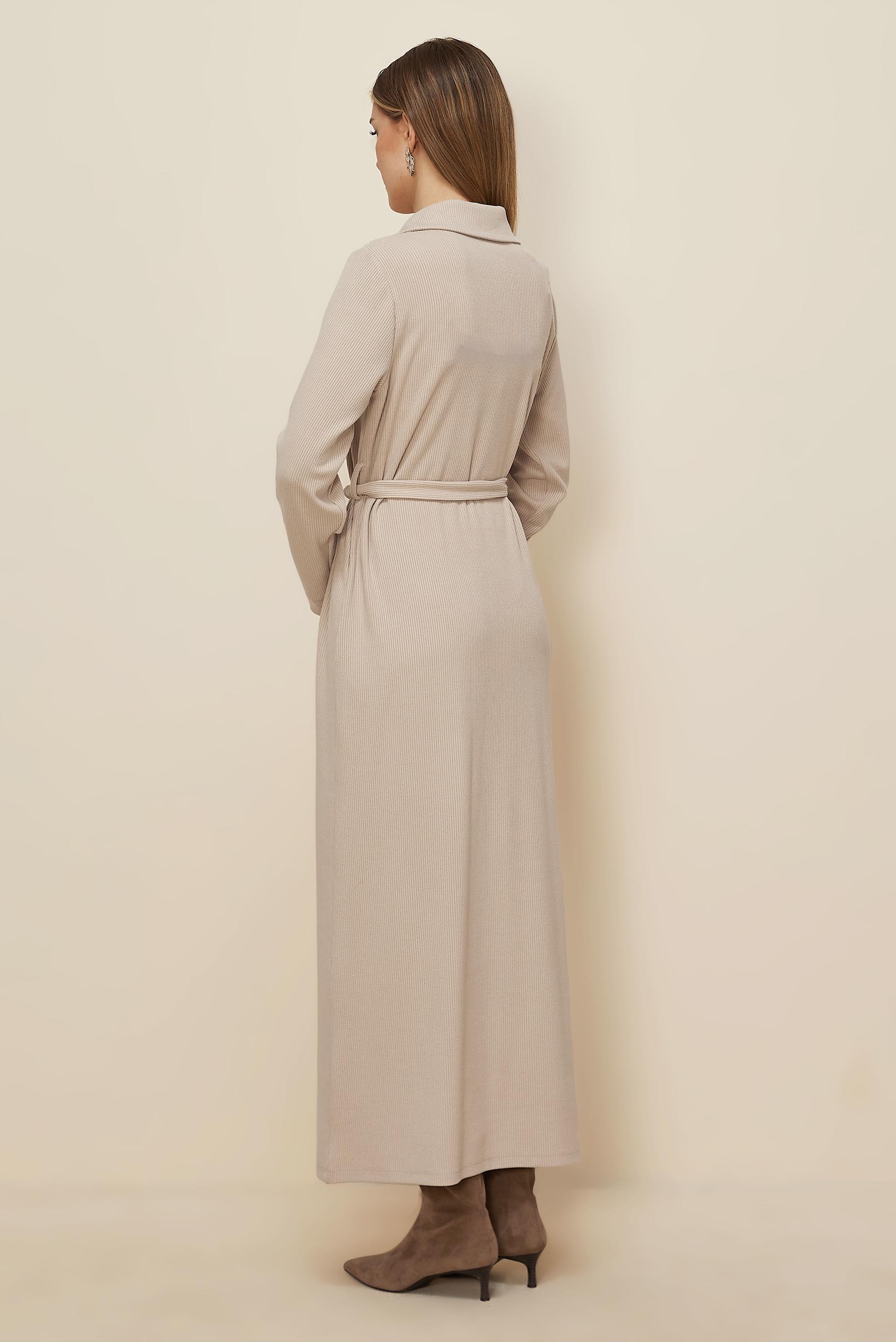 Tesettür giyim BEJ KUŞAKLI EŞOFMAN ELBİSE 46264